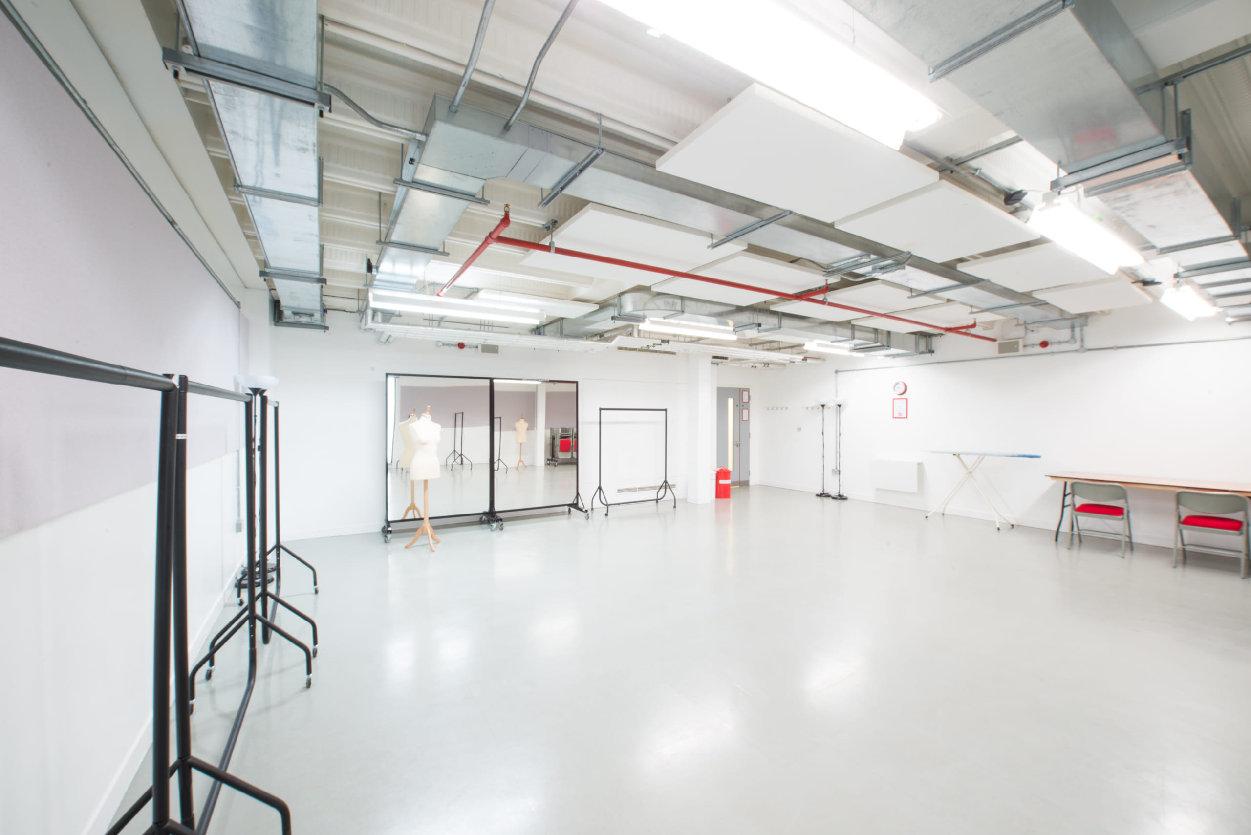 Large Studios - 3 available 4