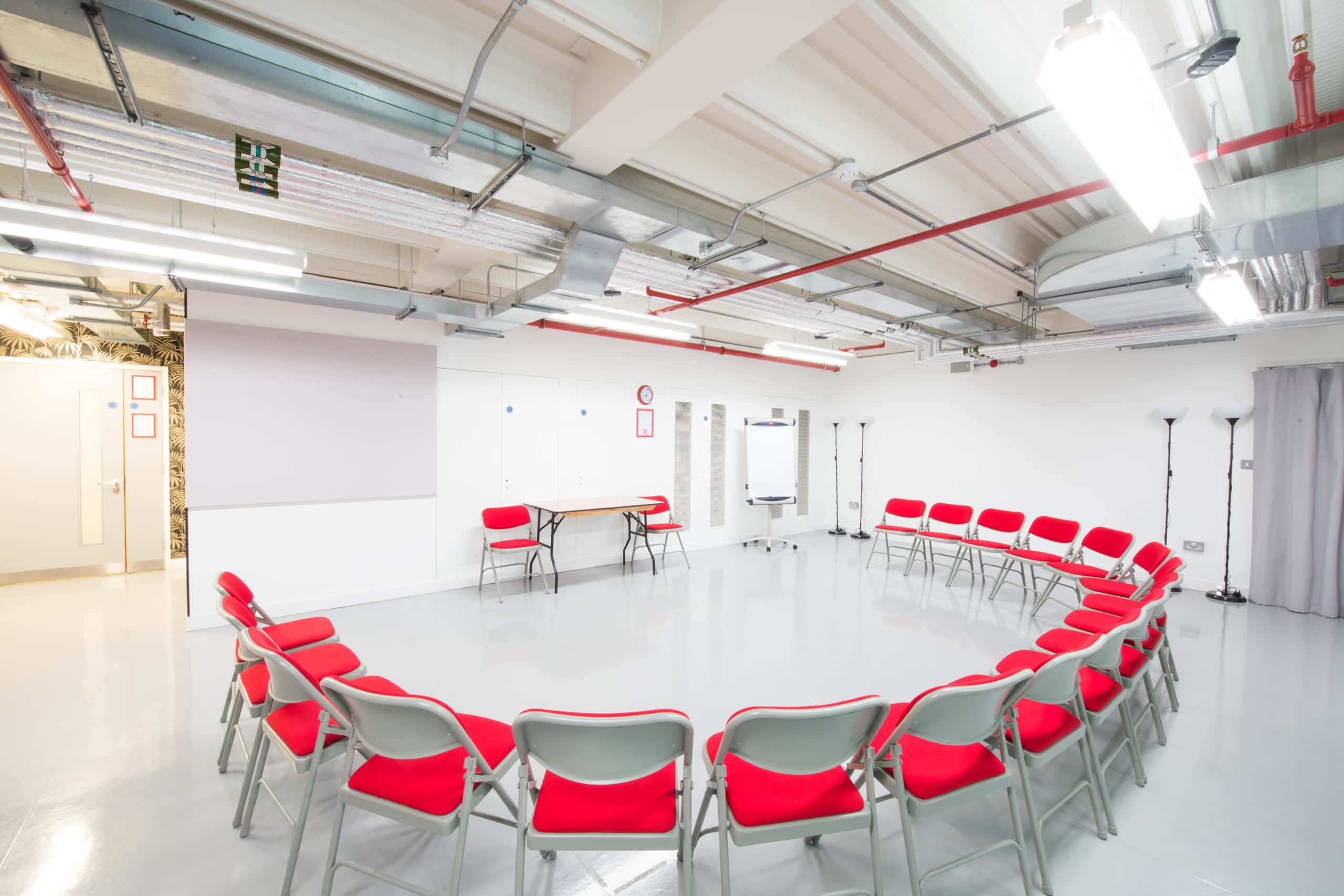 Medium Studios - 4 available 1