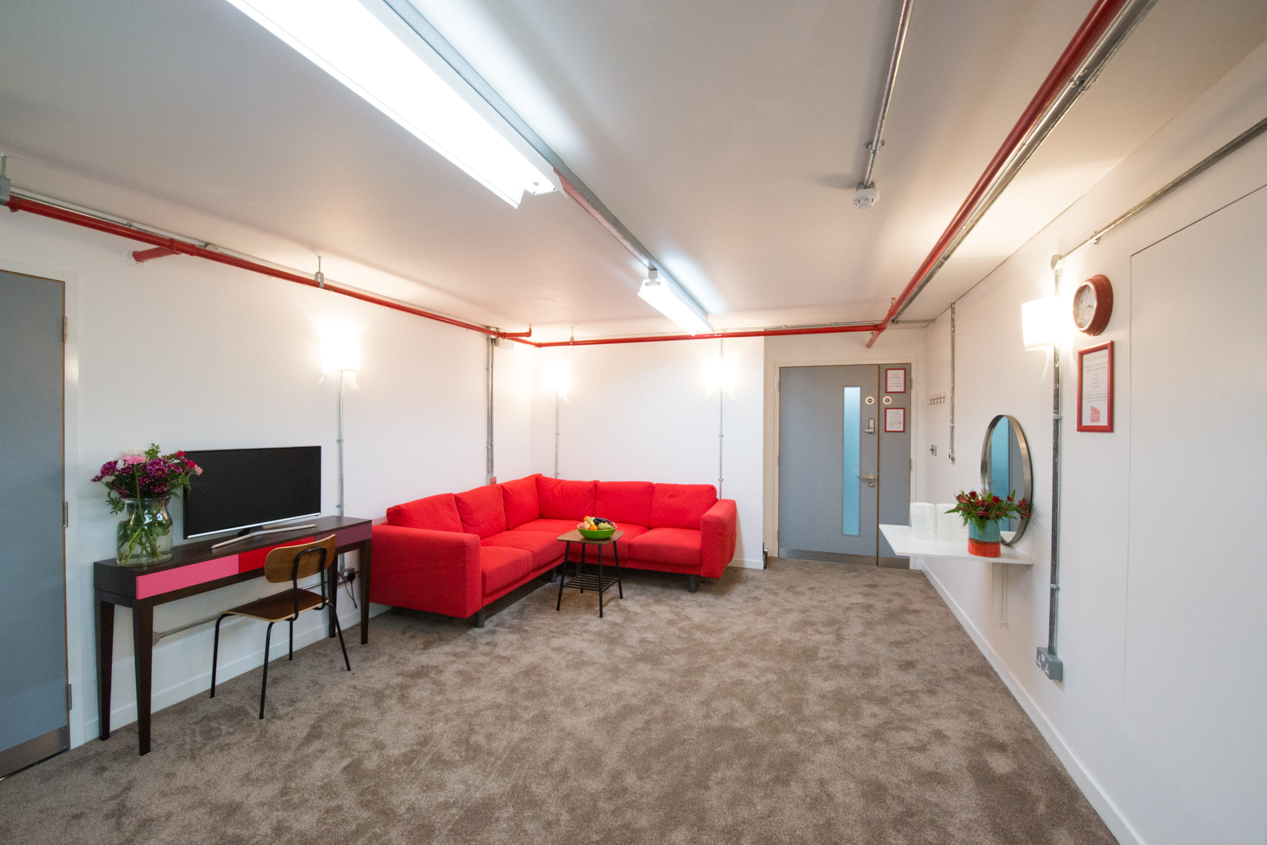 Casting Studios - 2 available 4