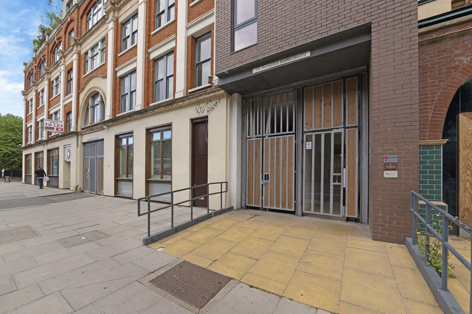 Creative space for photoshoots, filming and events 12