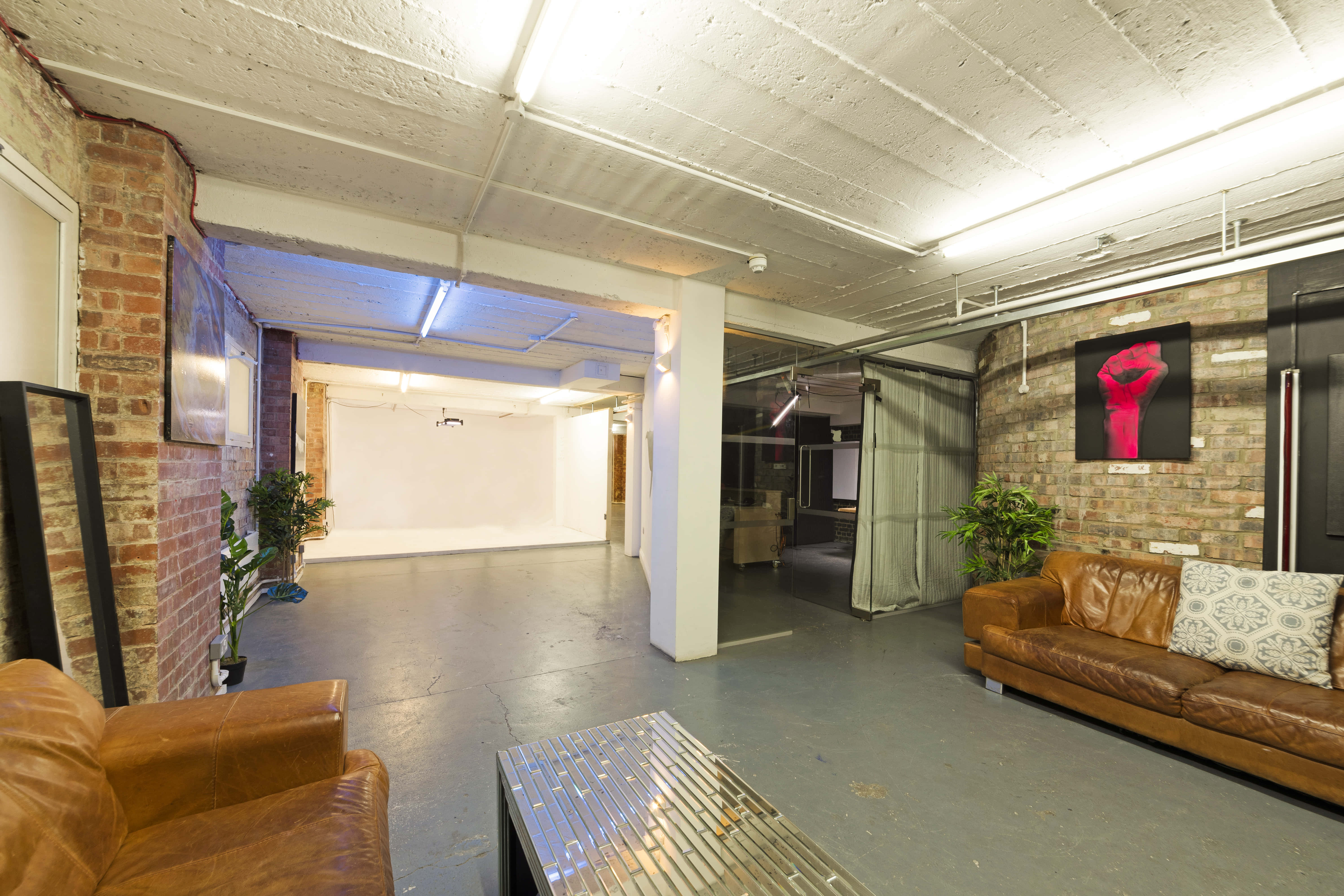 Creative space for photoshoots, filming and events 1