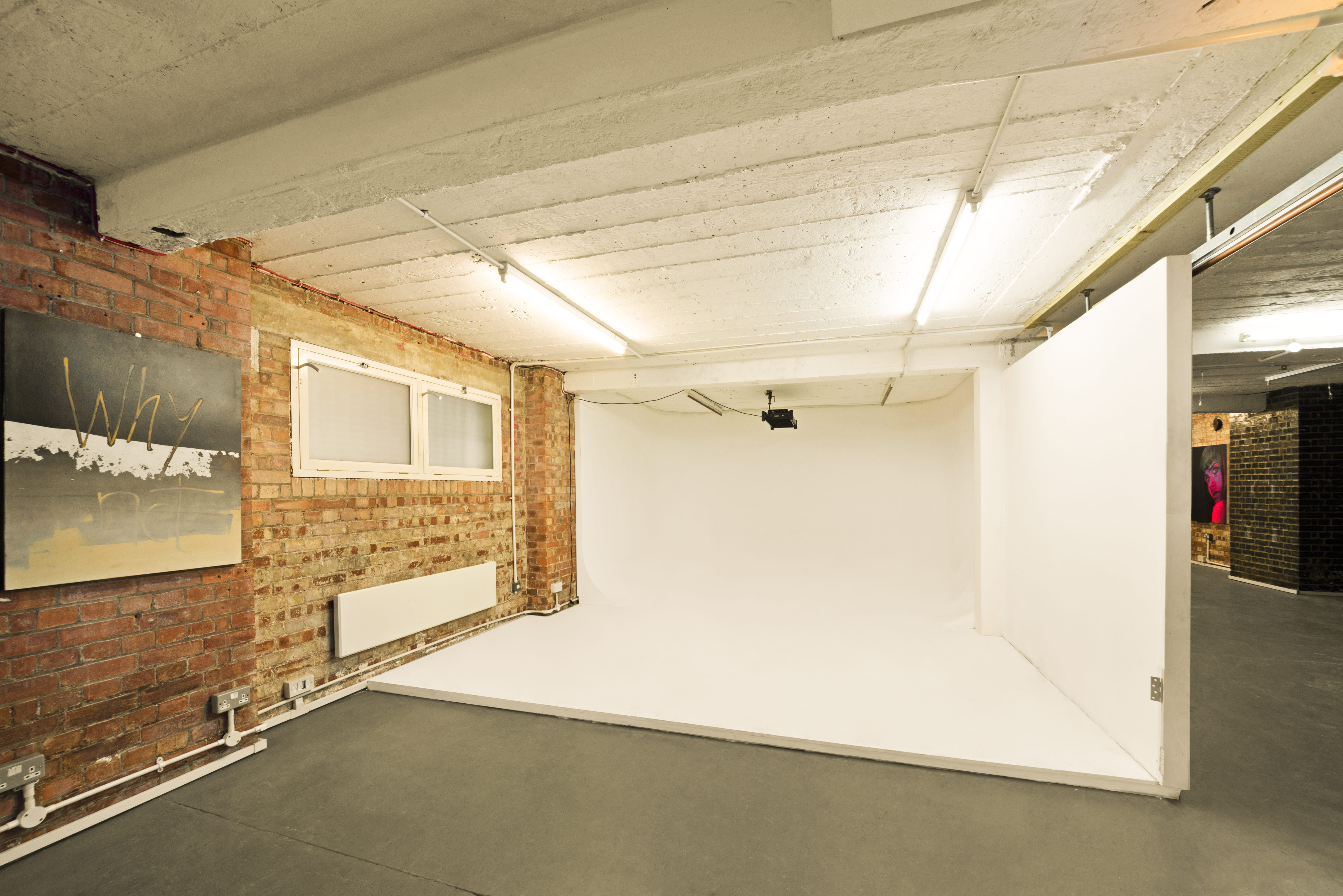 Creative space for photoshoots, filming and events 4