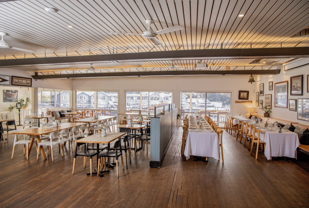 Main Diner & Sunset Balcony  3