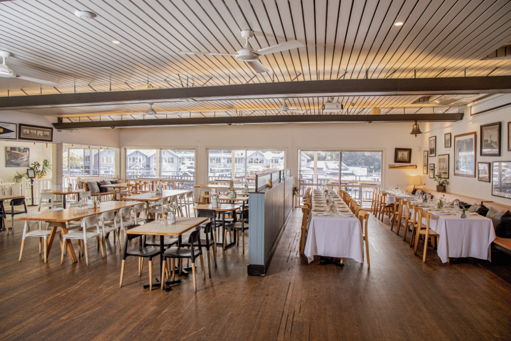 Main Diner & Sunset Balcony 3