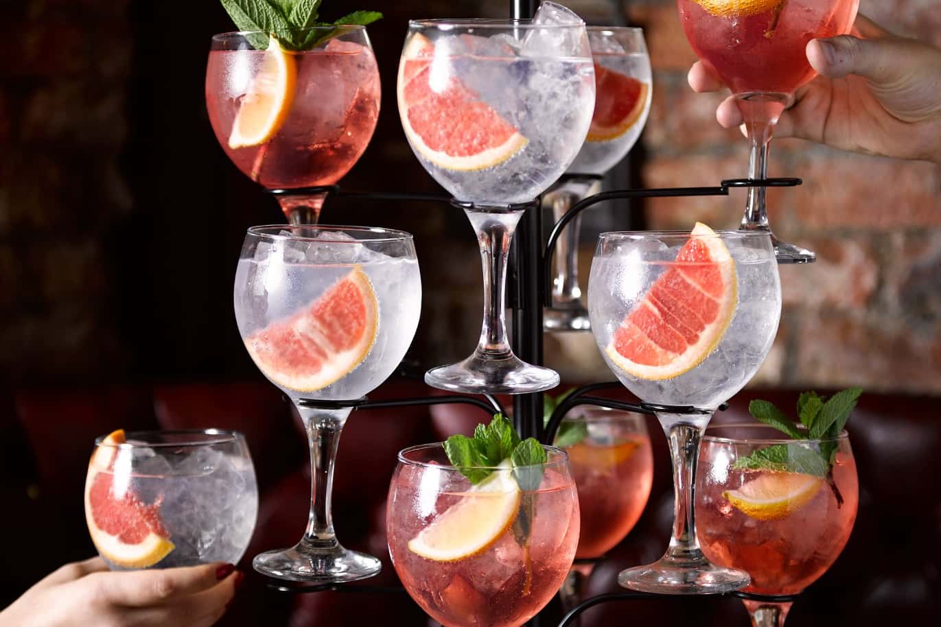 Main Bar & Restaurant 4