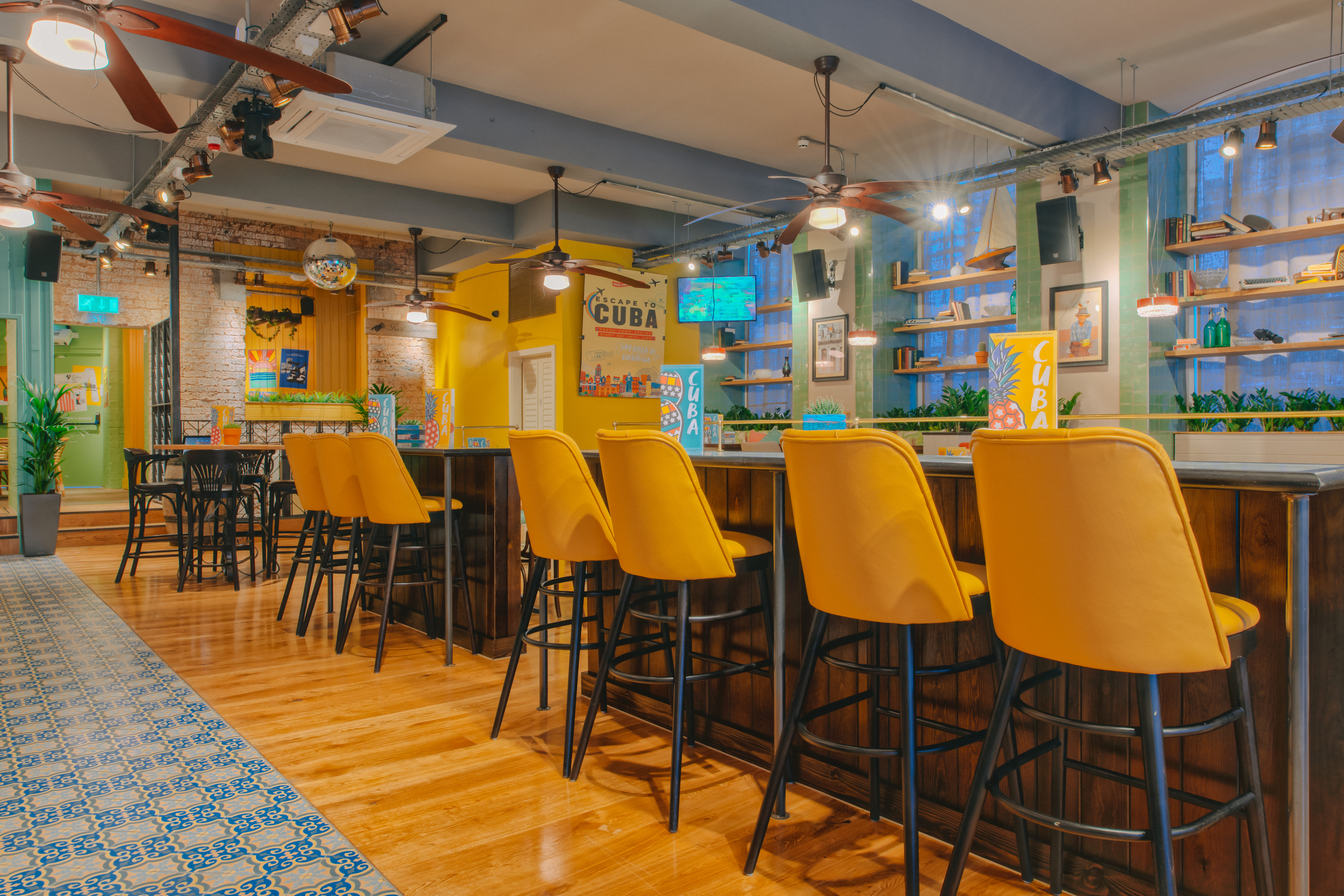 Main Bar & Restaurant 1