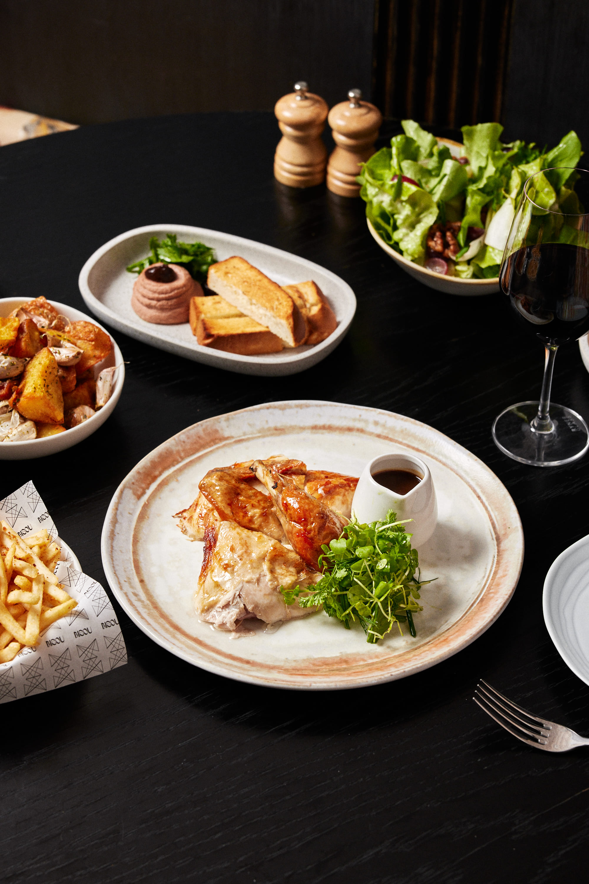 Semi-Private Dining Space & Alfresco 4