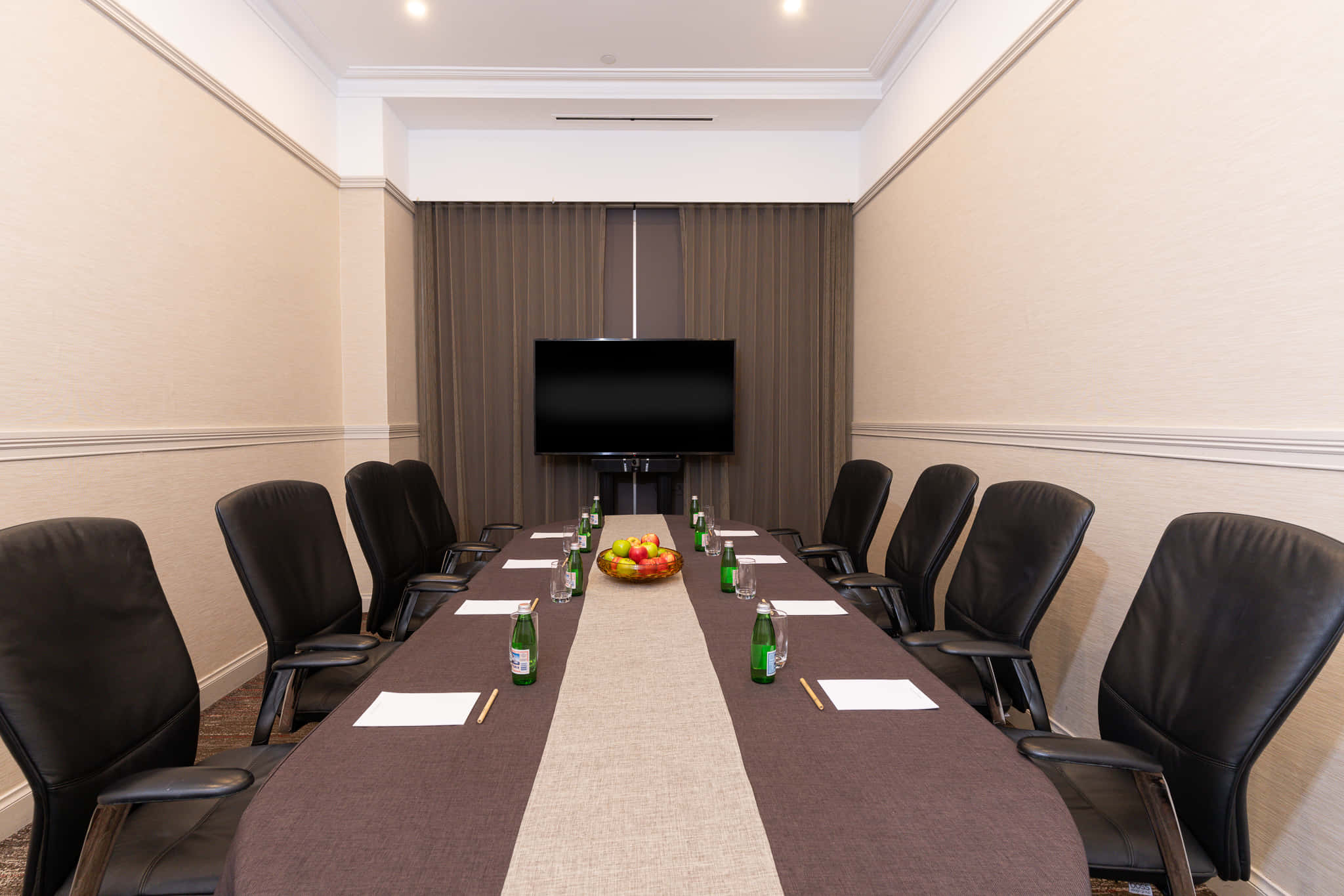 Ningaloo Boardroom 3D tour