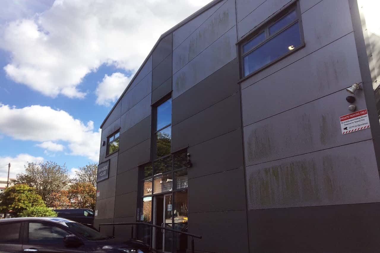 Large Meeting Room 2 2