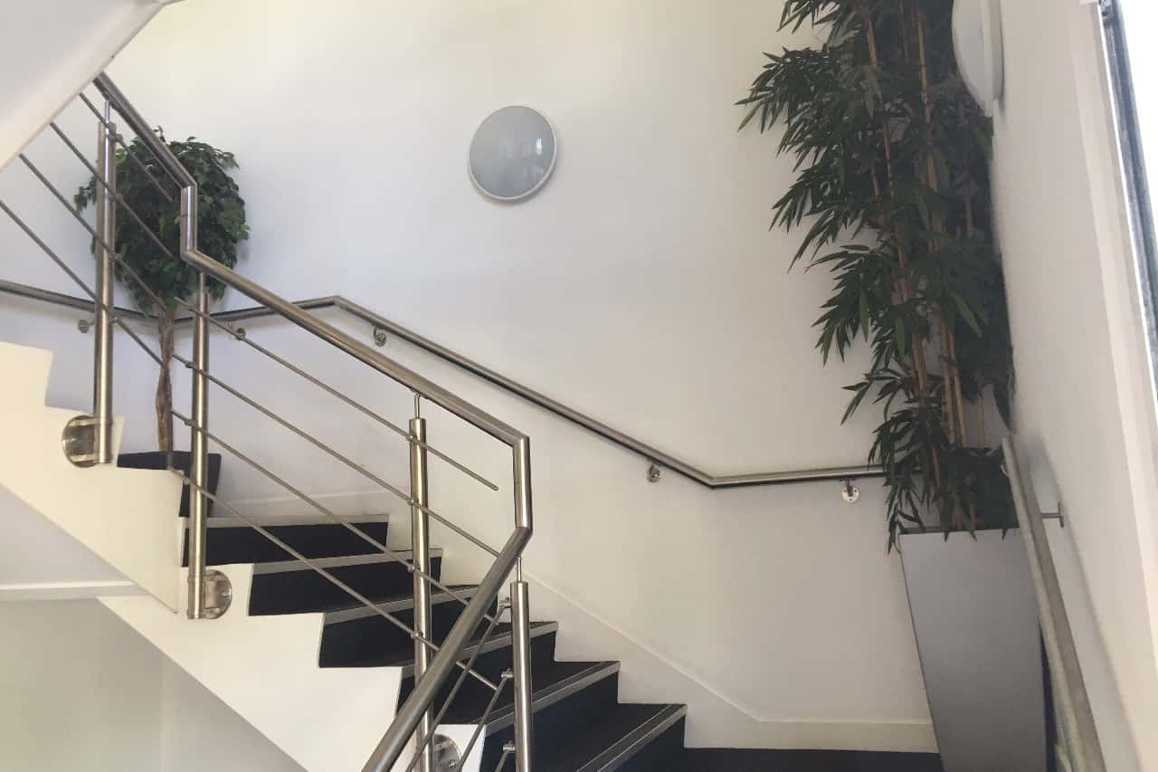 Large Meeting Room 2 4