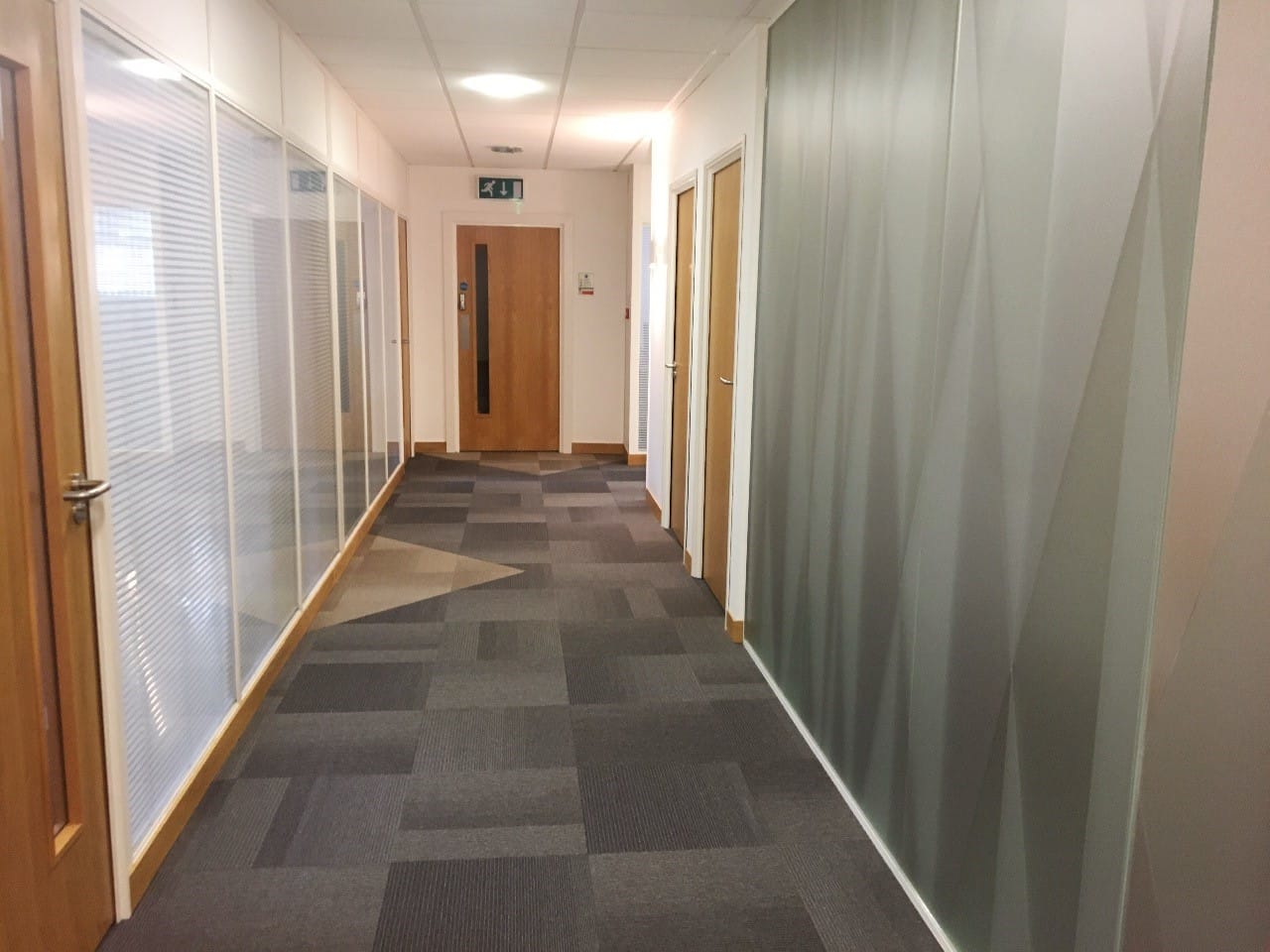 Large Meeting Room 2 5