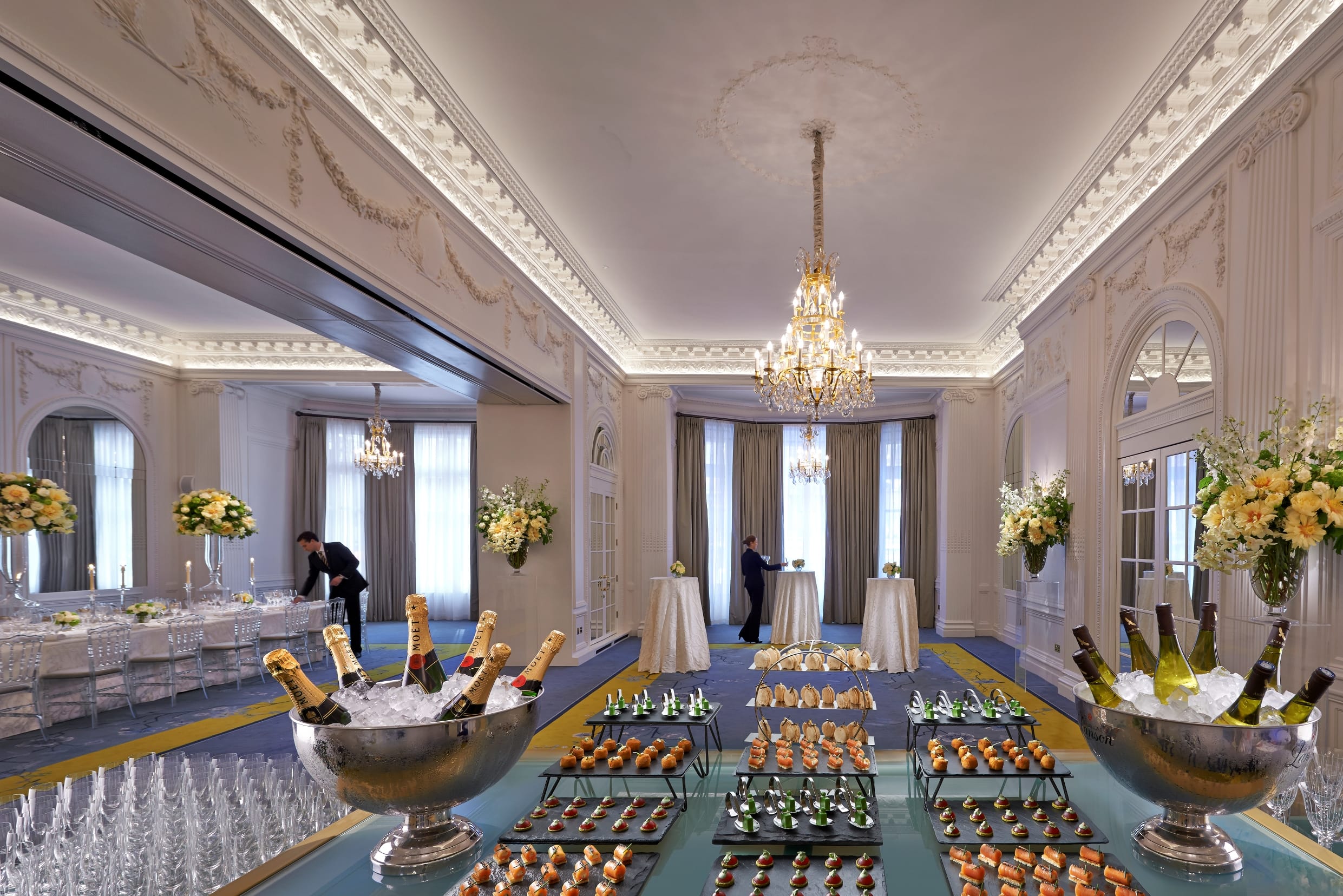 The Carlyle Suite, Seated Dinner 2