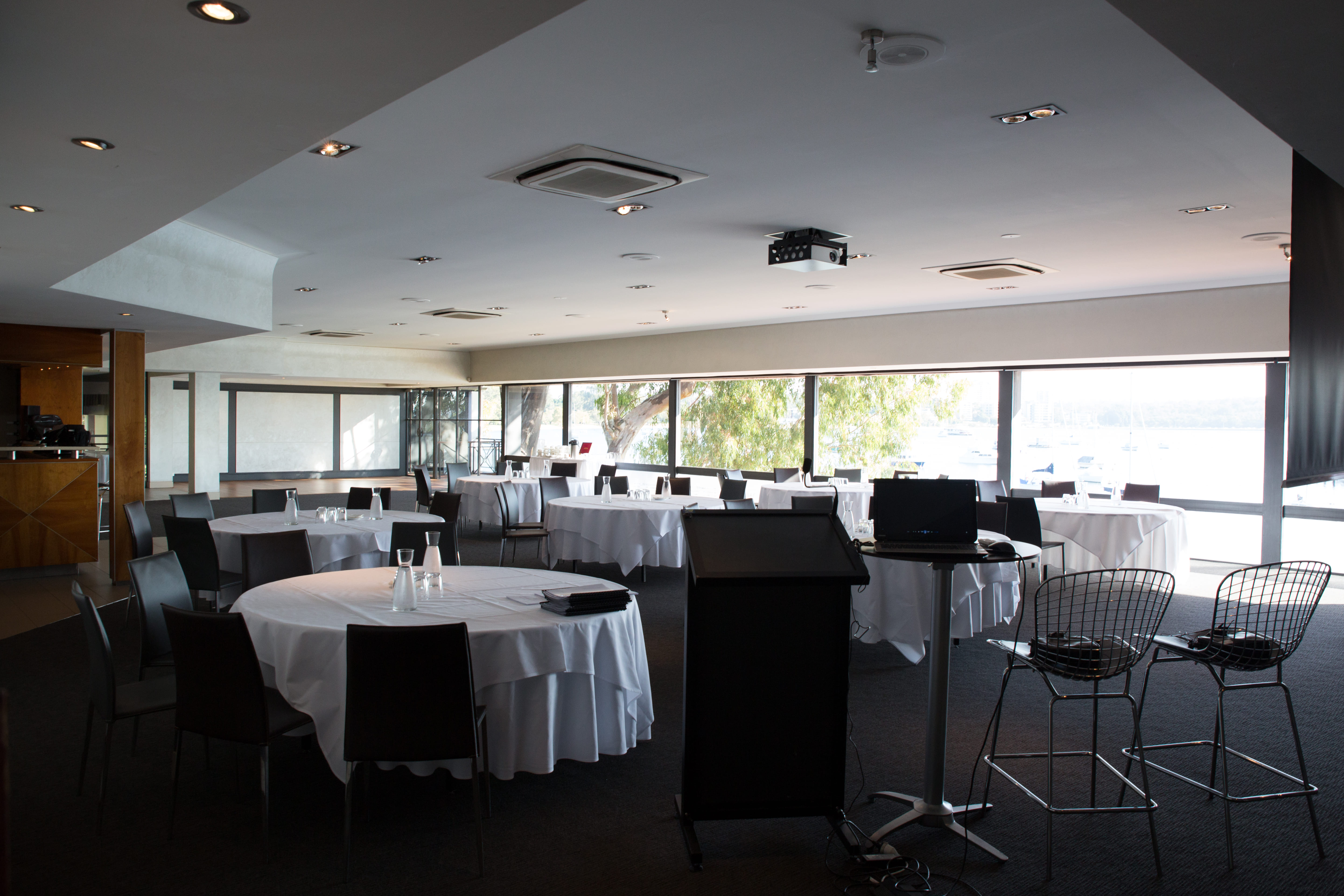 Roe Function Room 3
