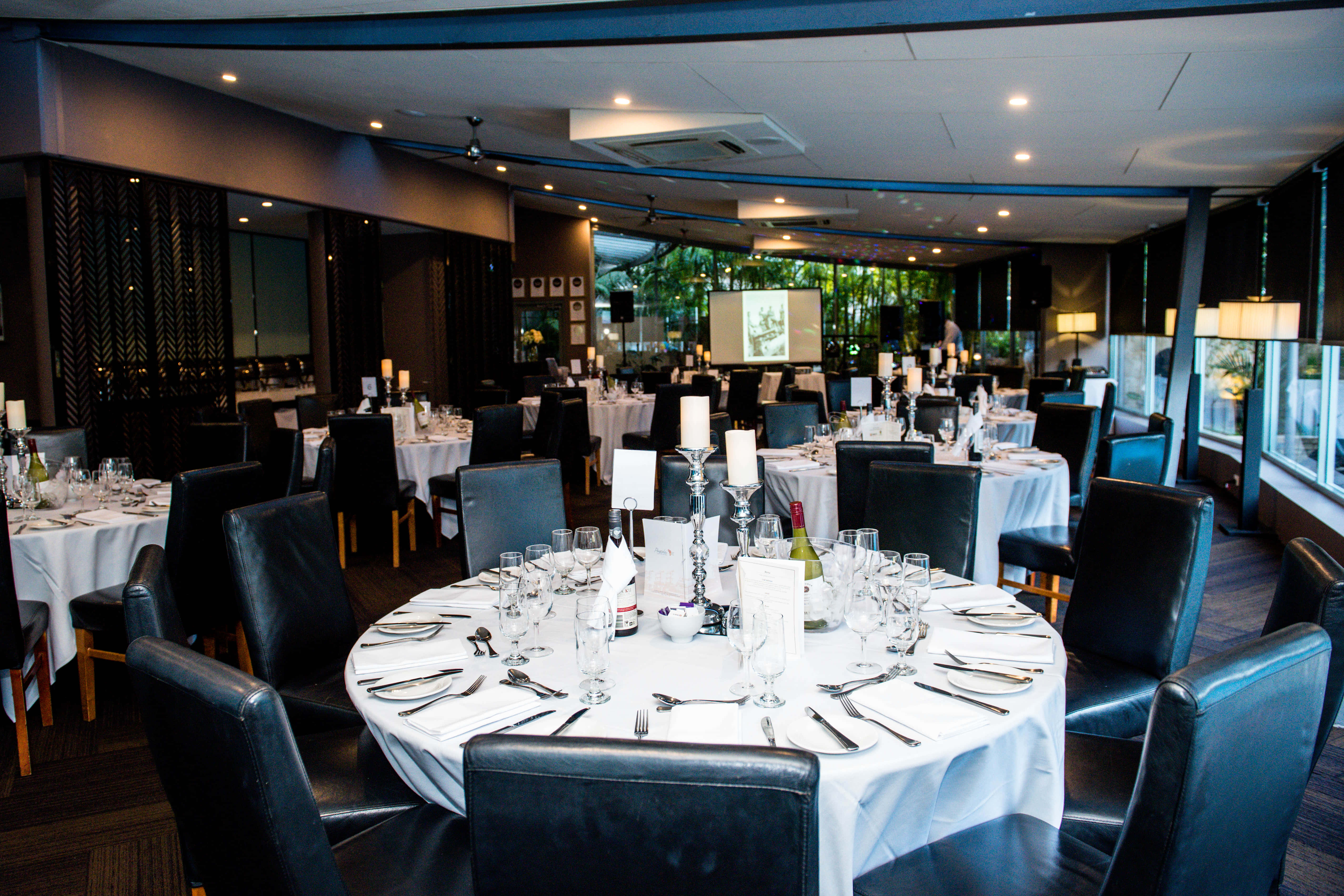 Waterwall Restaurant & Bar 2