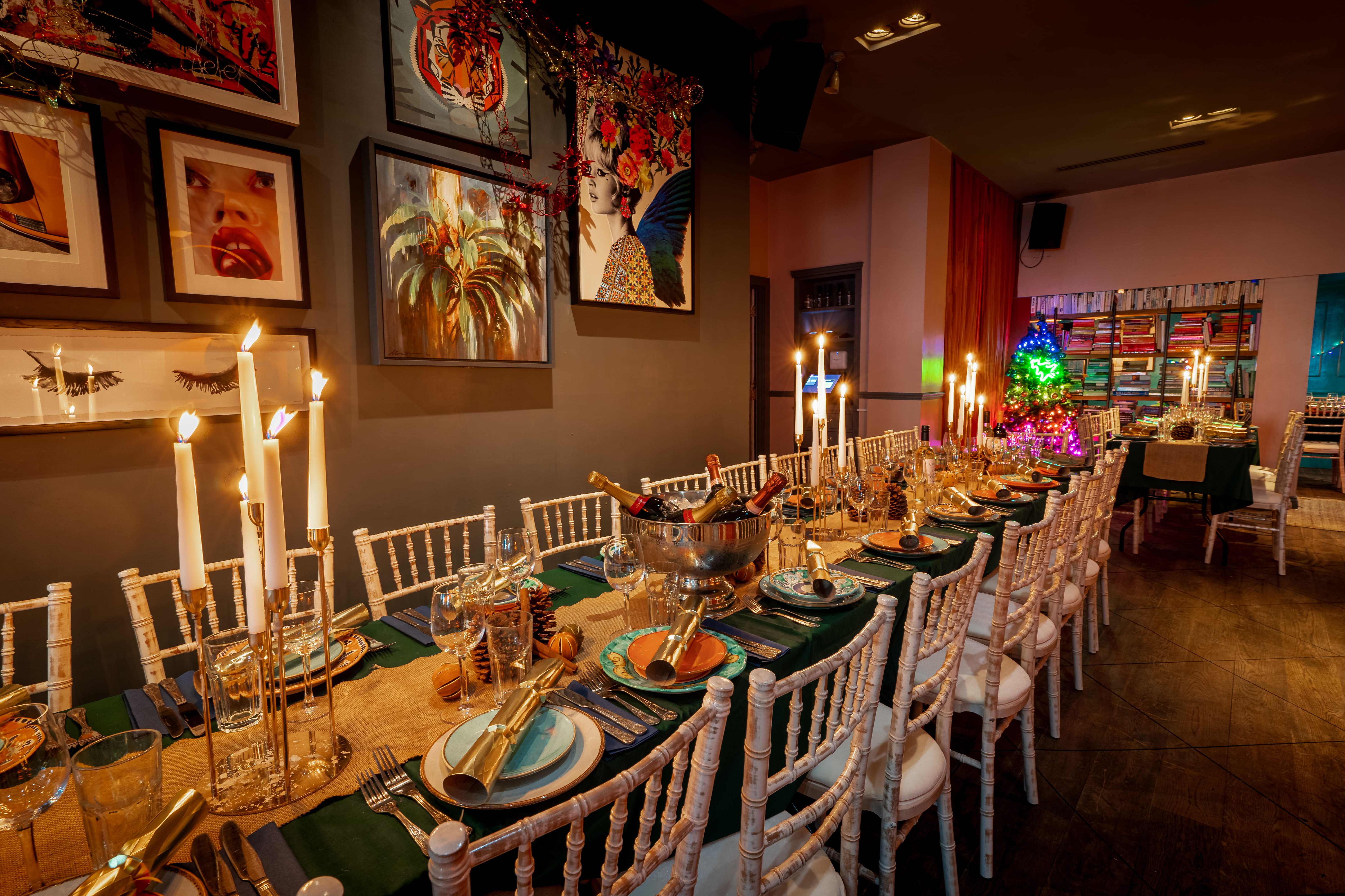 The Ultimate Christmas Party  4