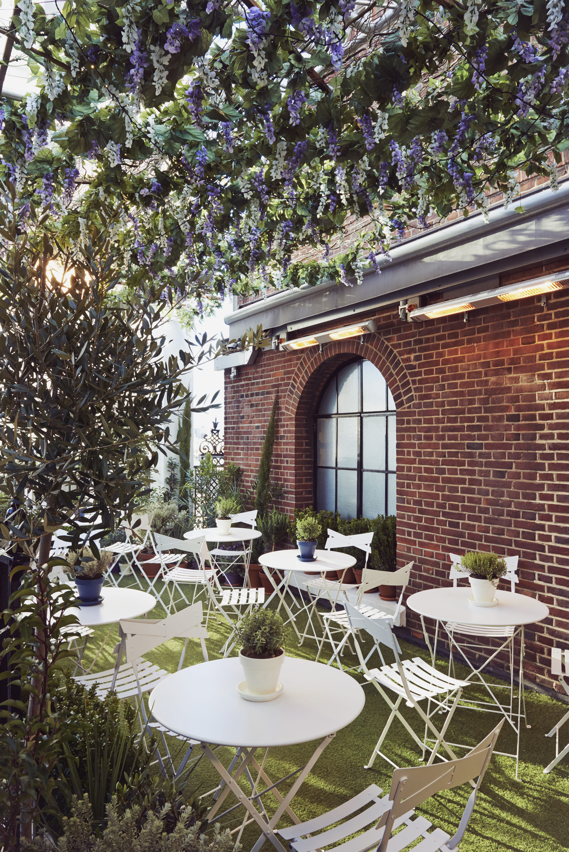 Fifth Floor Terrace 3