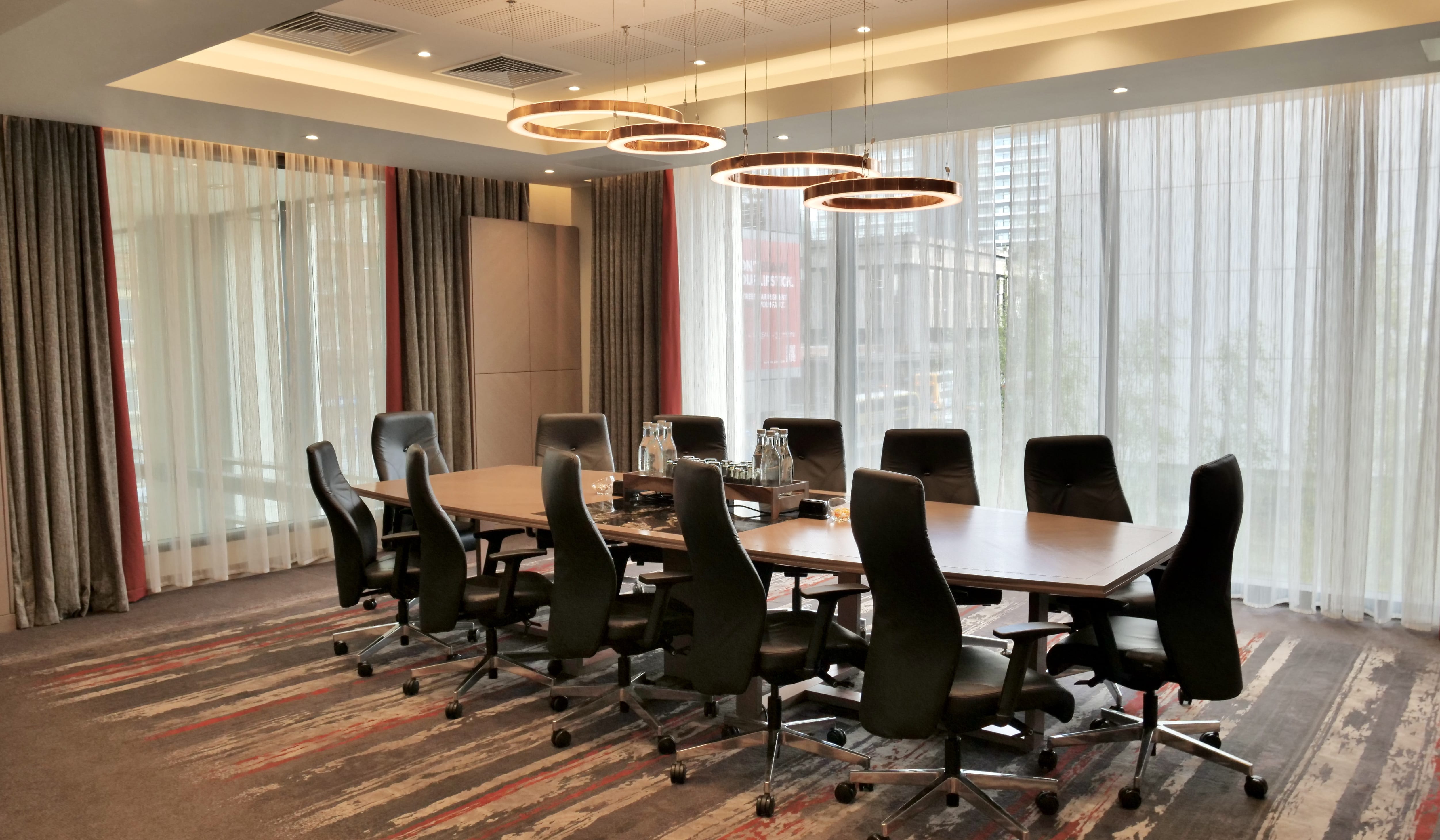 Victoria/The Boardroom 1