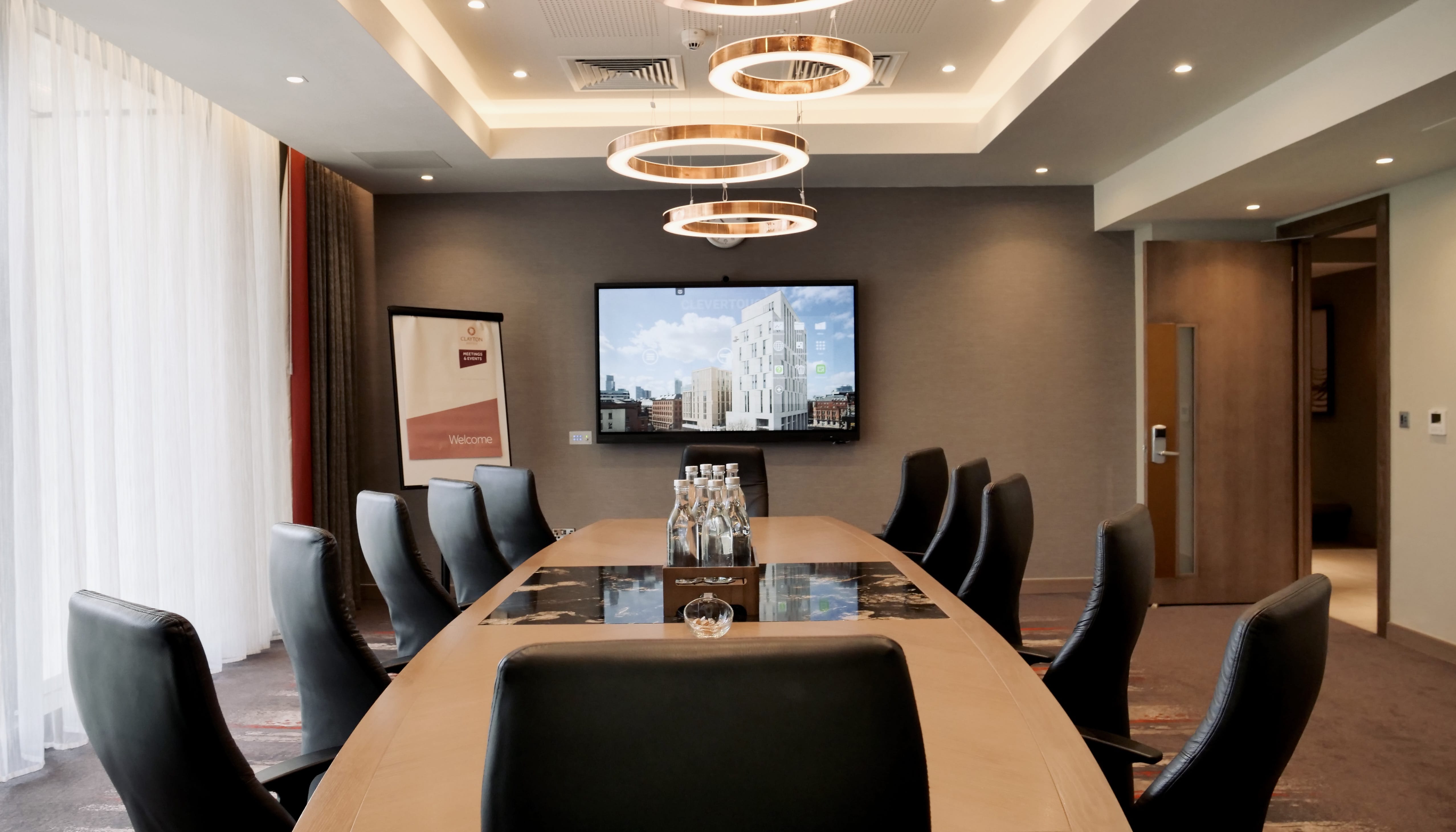 Victoria/The Boardroom 2