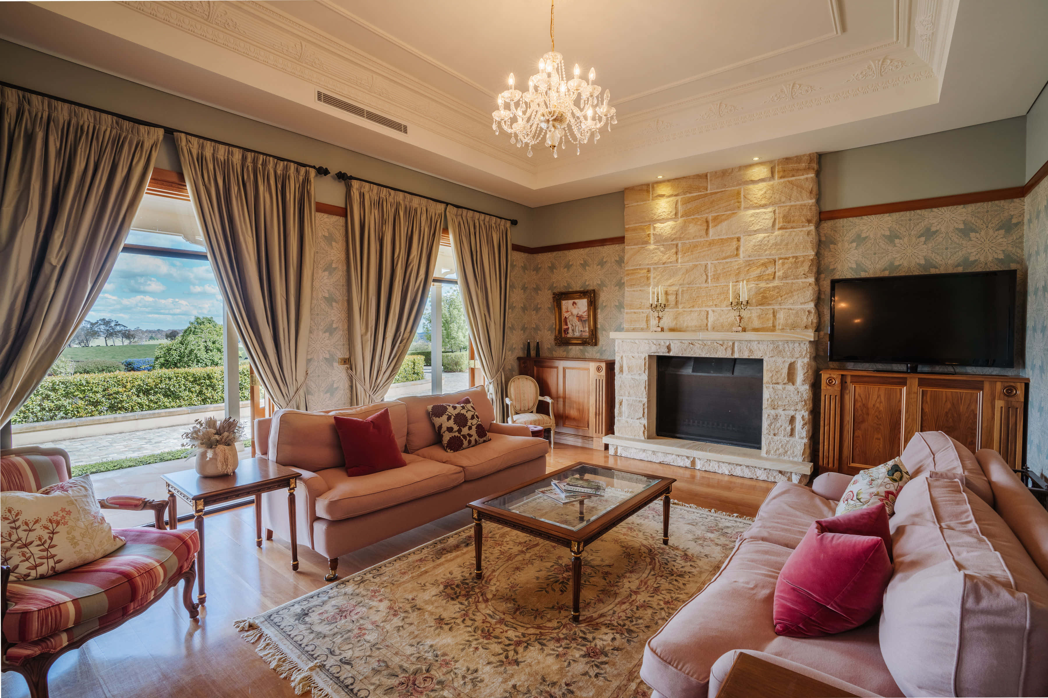 Rhyanna Park Country Estate 4