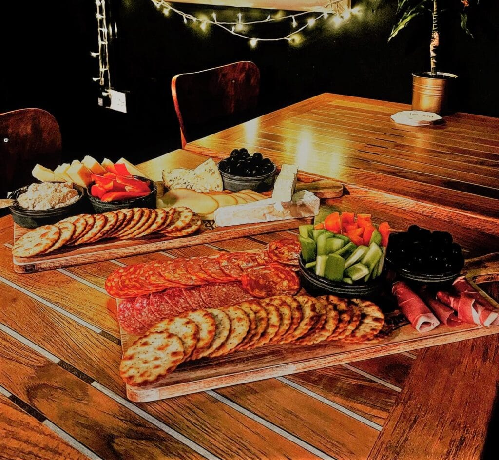 THE PRIVATE DINING ROOM 3