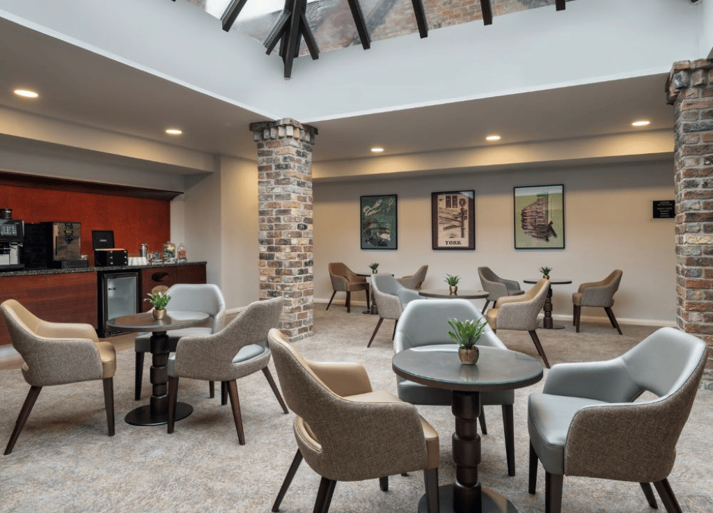 Harkers, Hollies & Chase 2