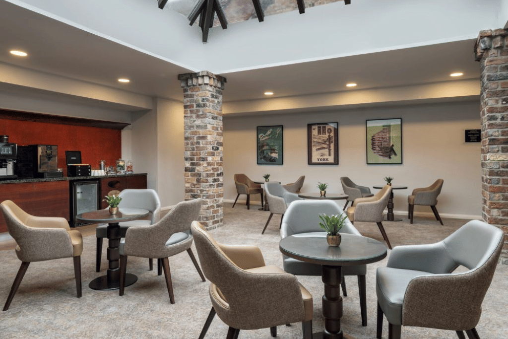 Harkers, Hollies & Chase 2