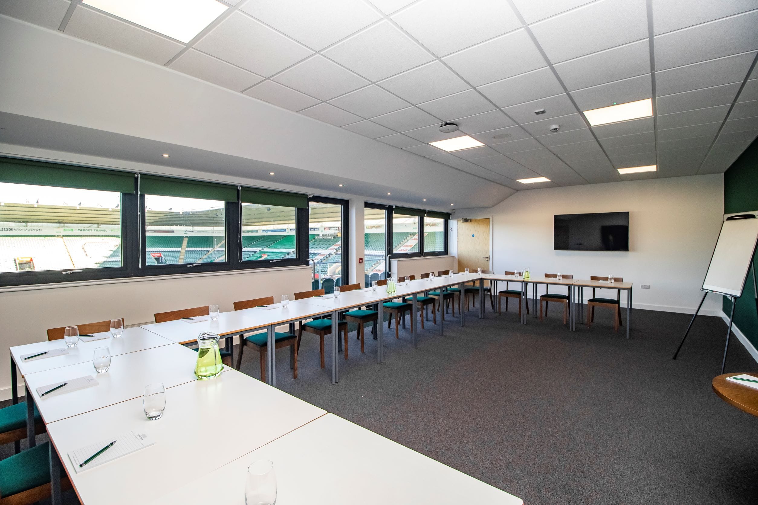 The Captain's Lounge 1