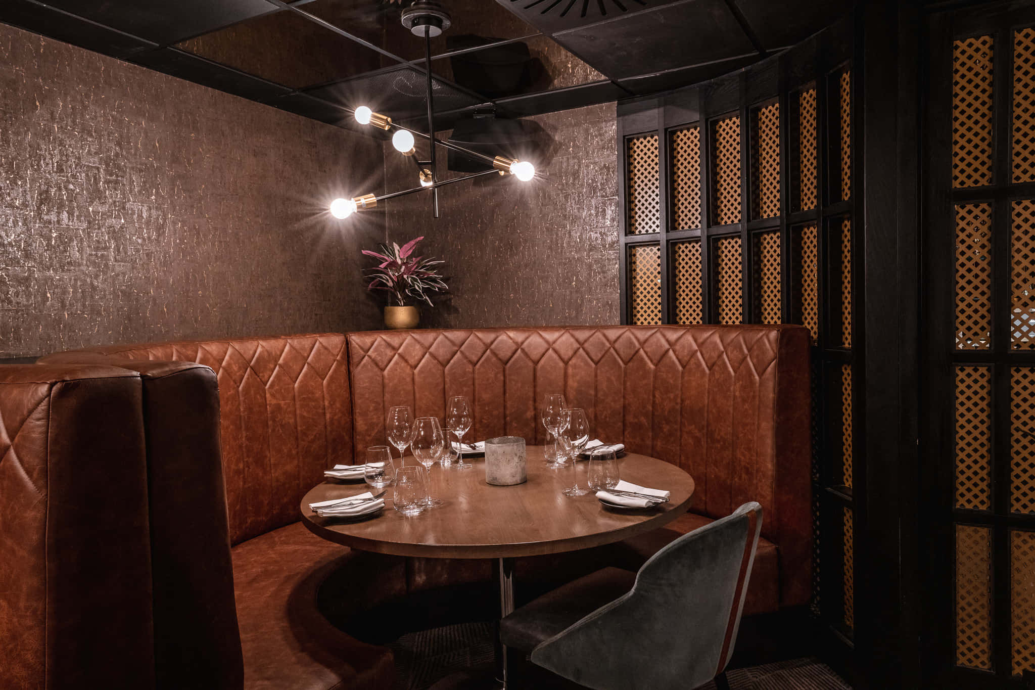 Millionaires + Tiles 0