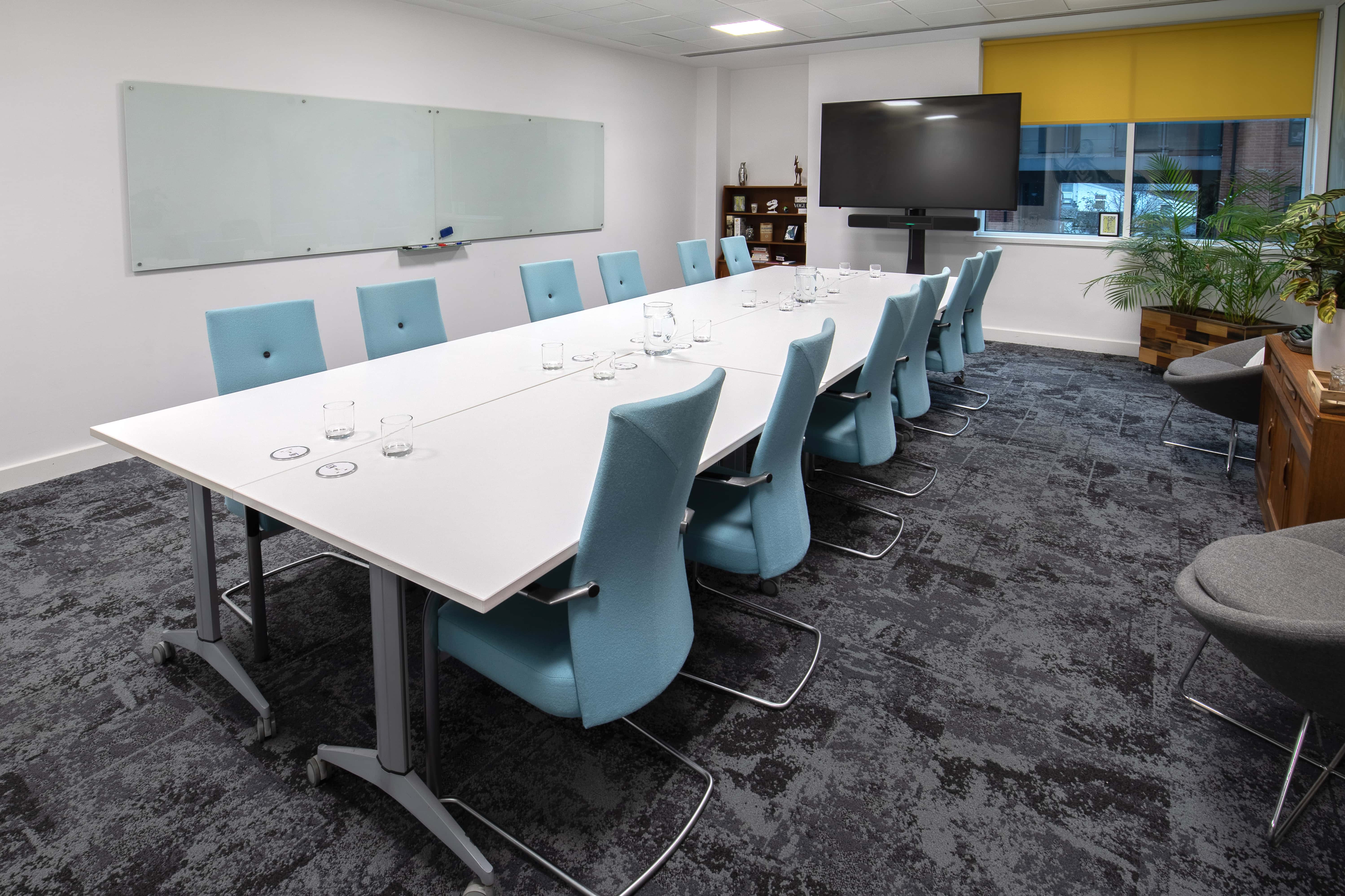 The Curious Lounge - 12 person boardroom 2