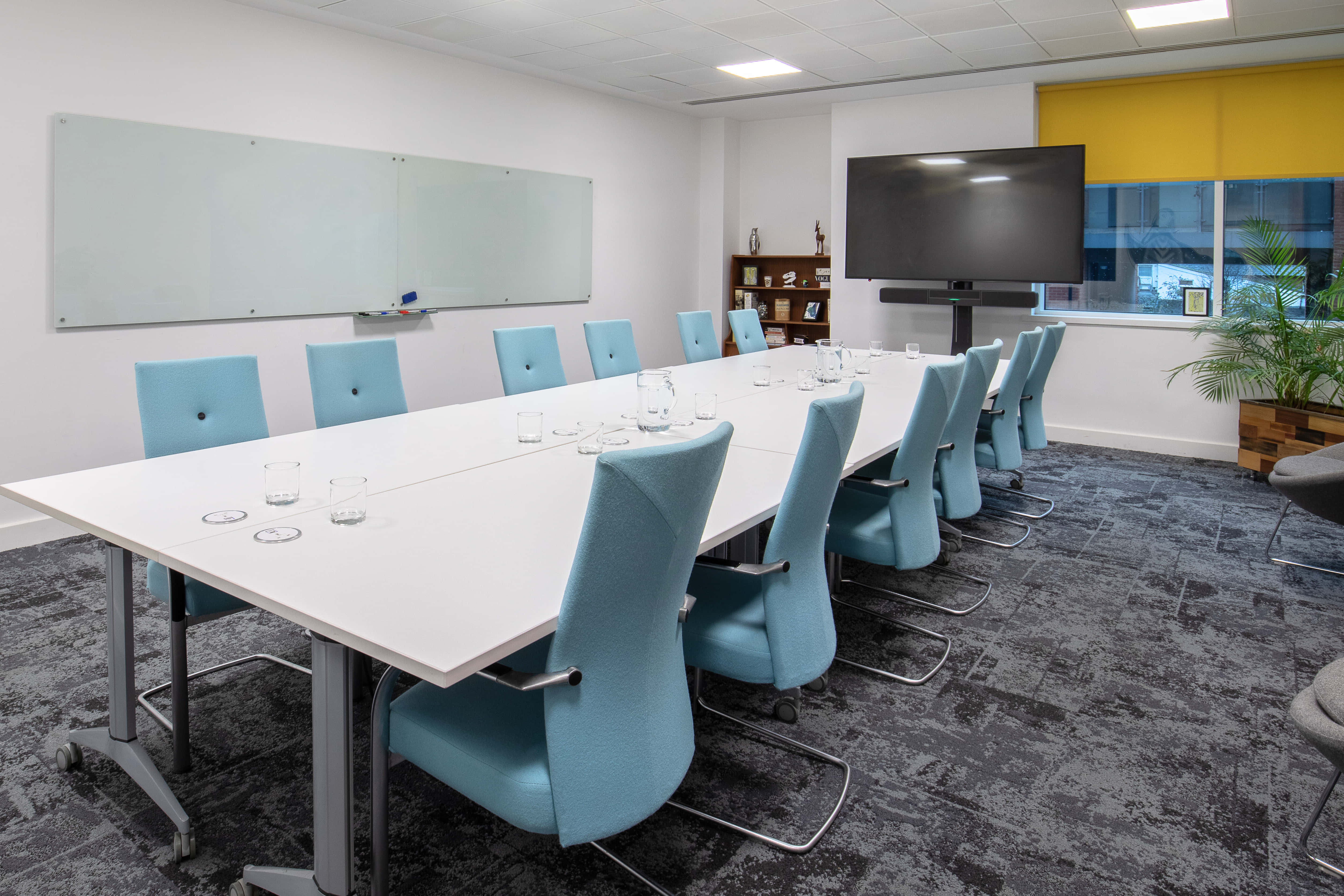 The Curious Lounge - 12 person boardroom 1