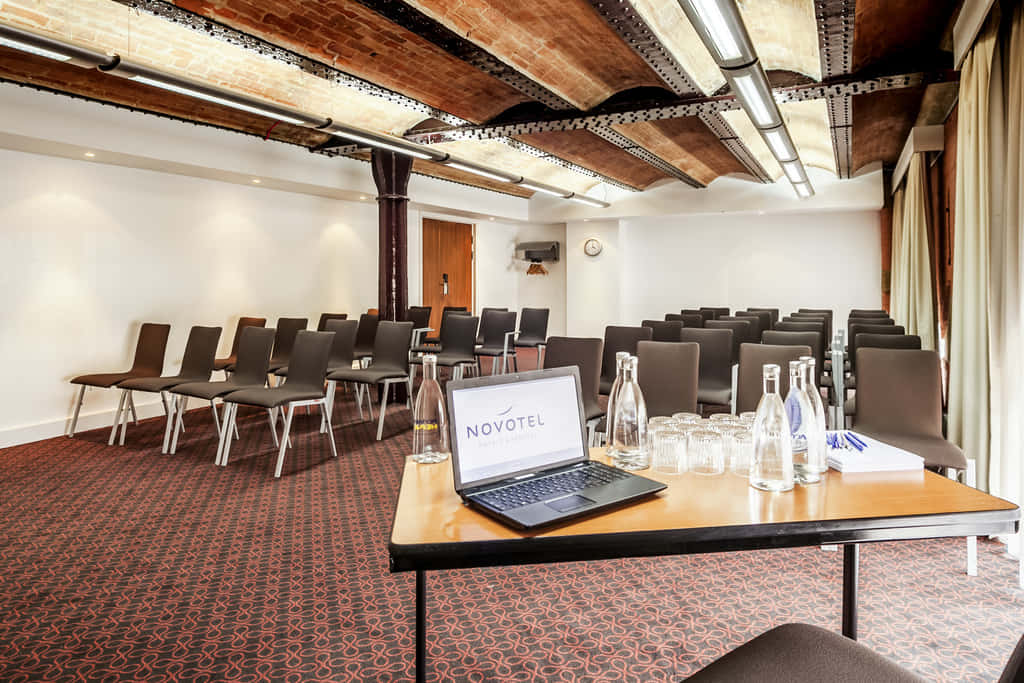 Novotel Cardiff Centre 7