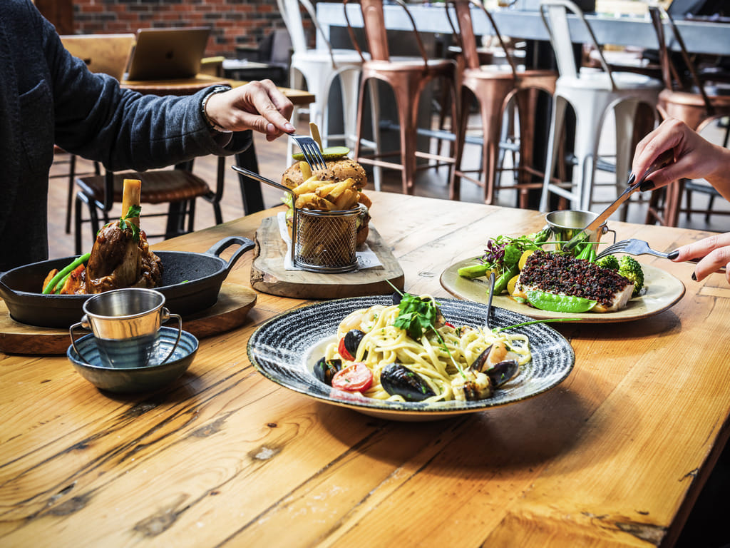 Novotel Cardiff Centre 9