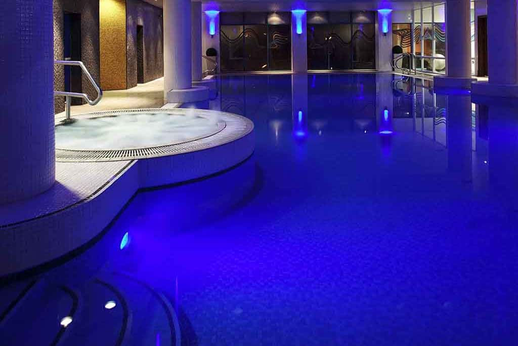 Novotel Cardiff Centre 1