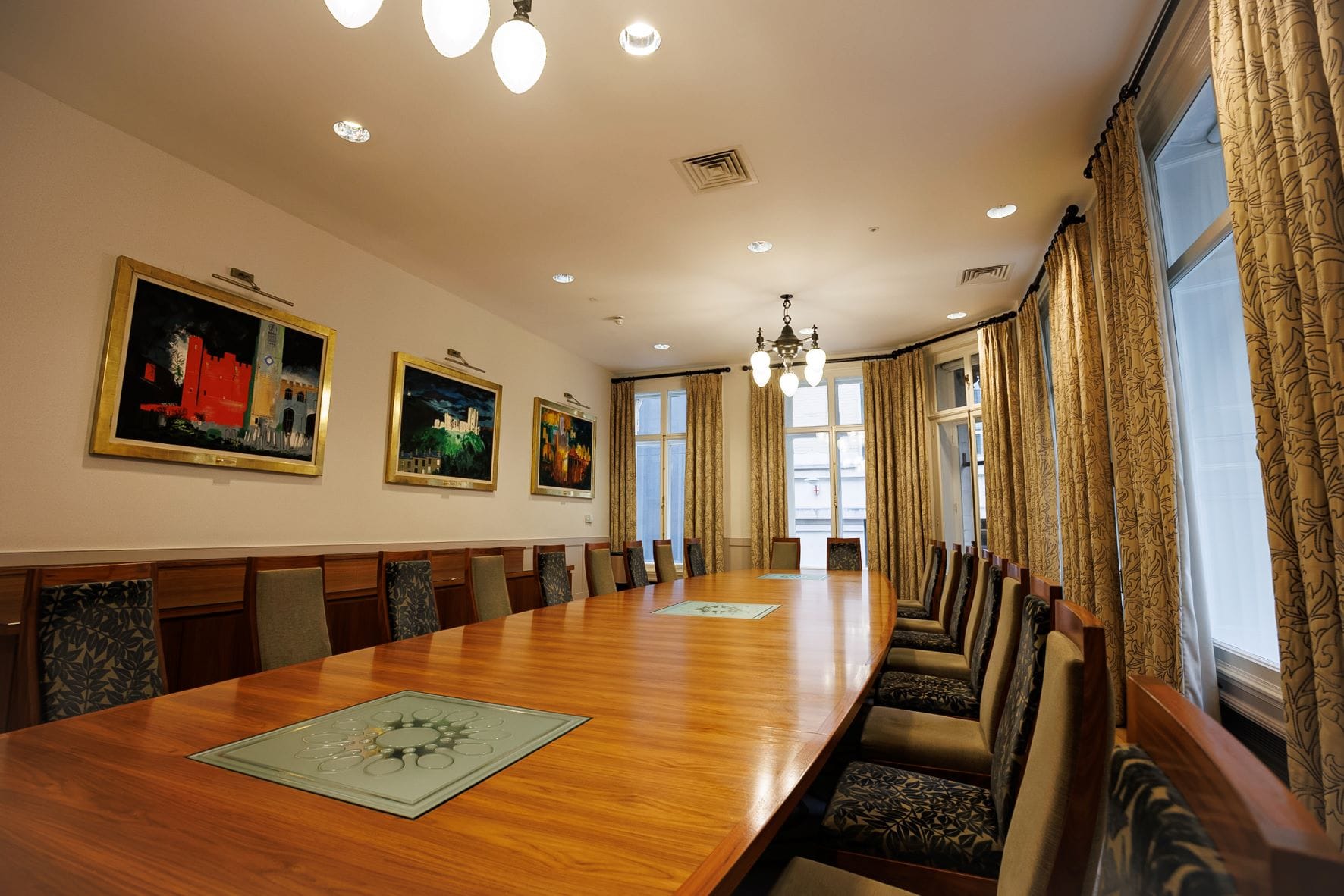 Boardroom 4