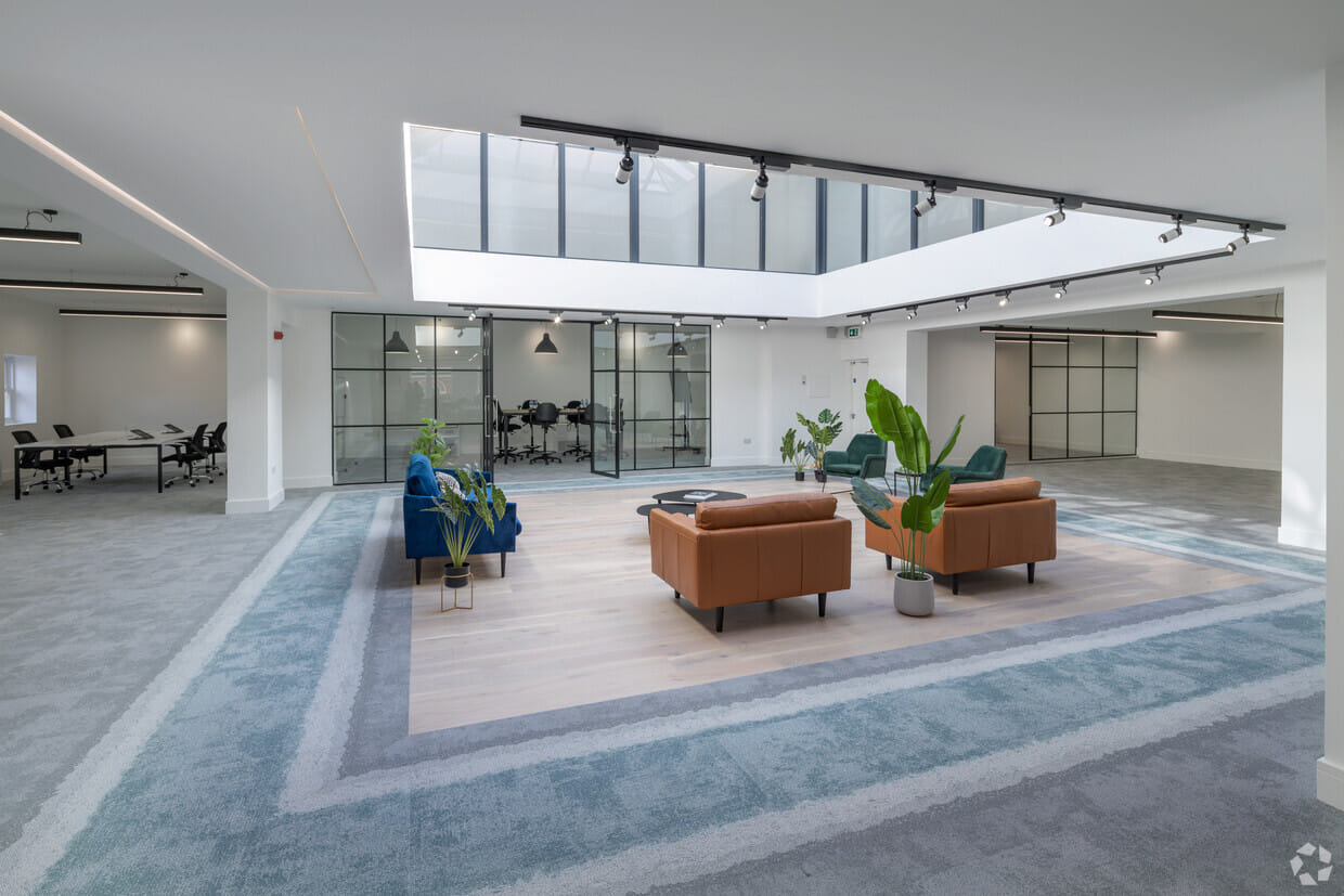 The Atrium - 1st Floor 13