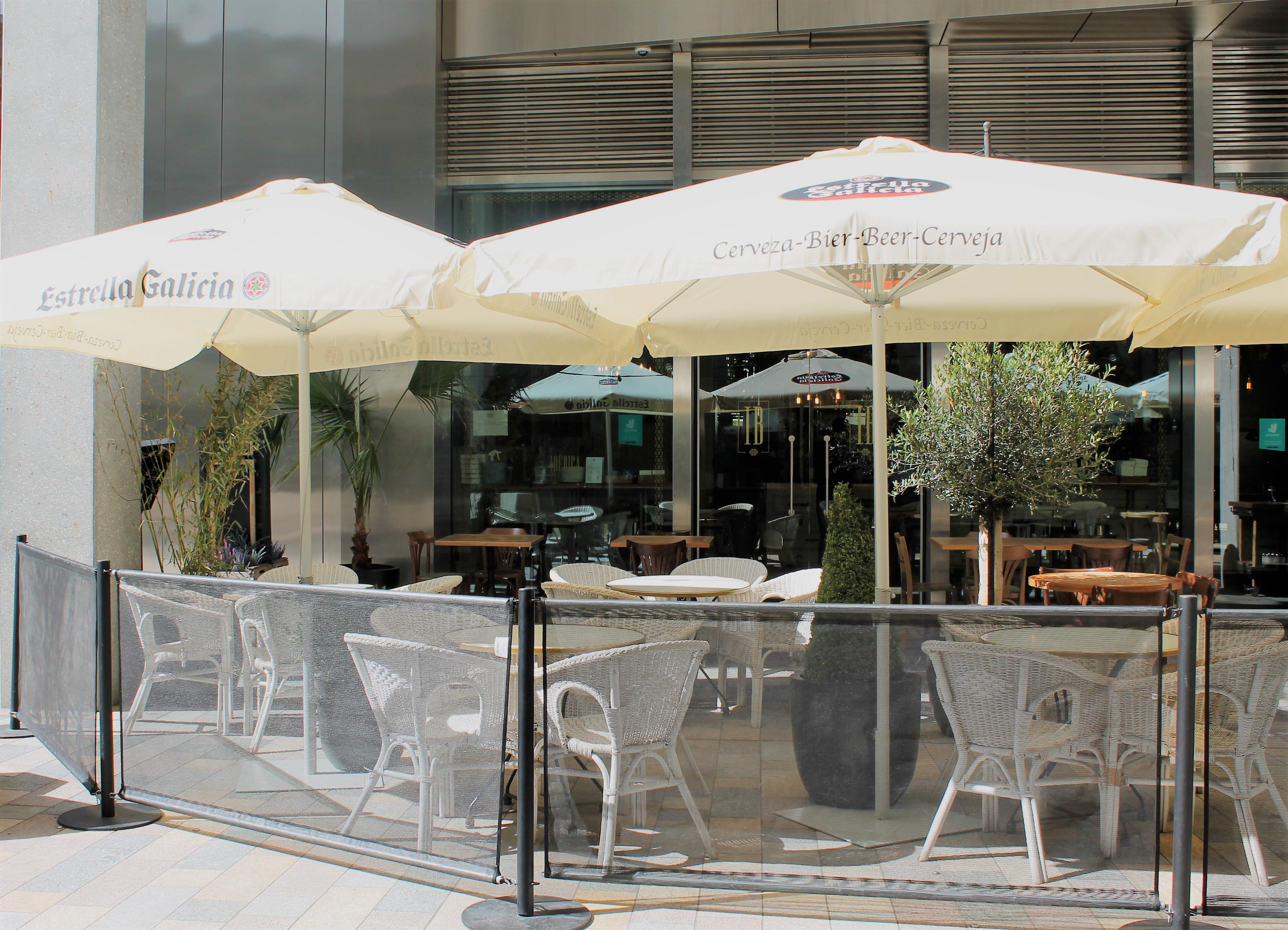 LA TERRAZA OUTSIDE 2