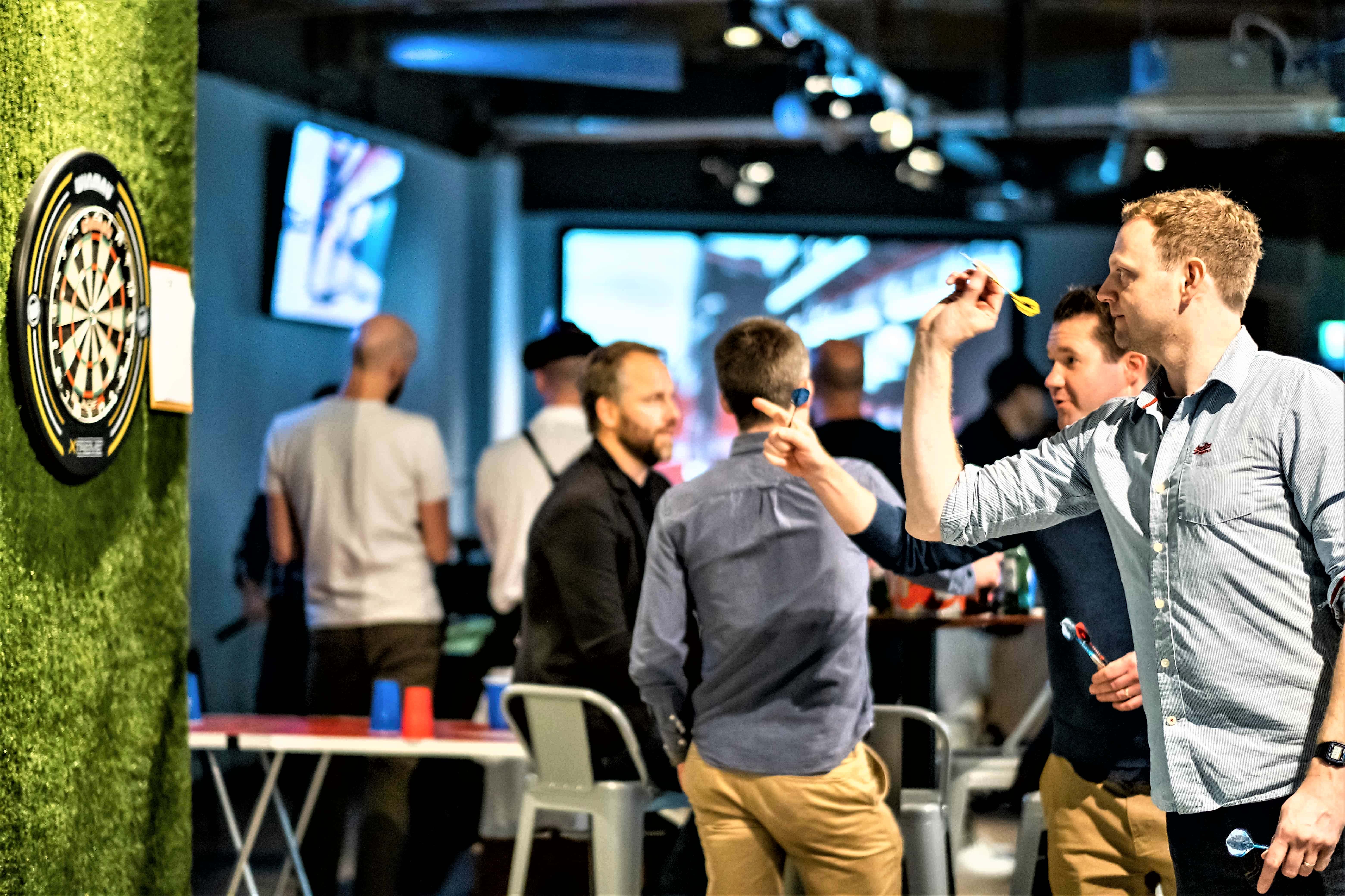 Shooters Rack 'n' Roll Sports Bar 3