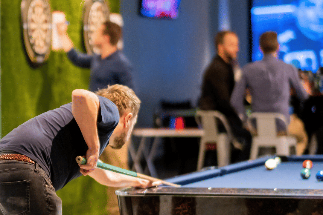 Shooters Rack 'n' Roll Sports Bar 1