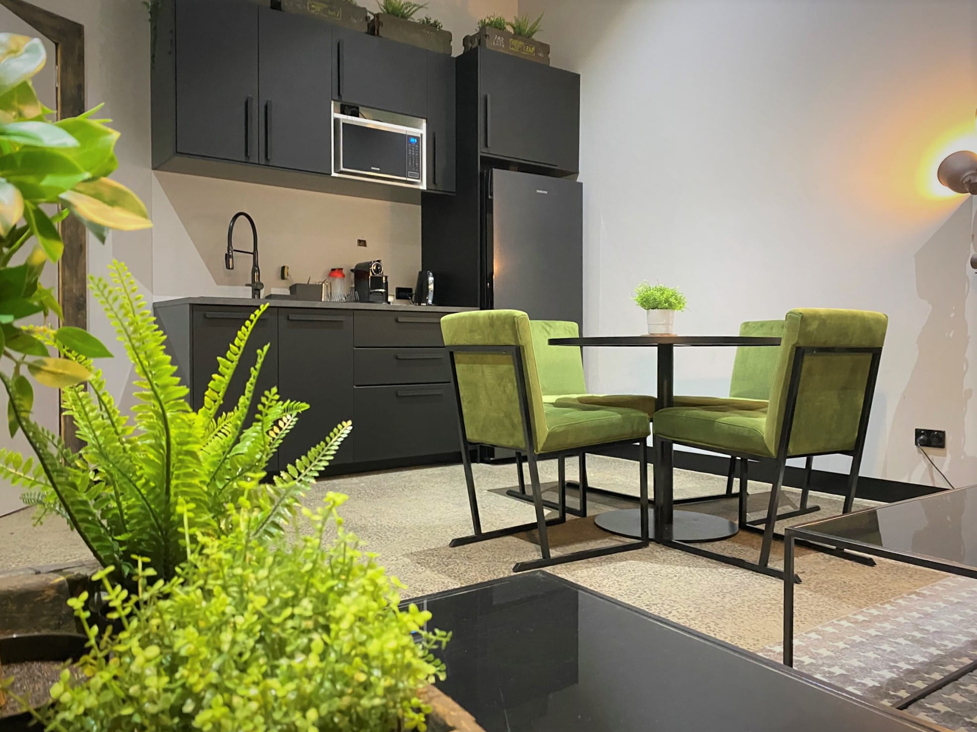 The Meeting Room #1 2