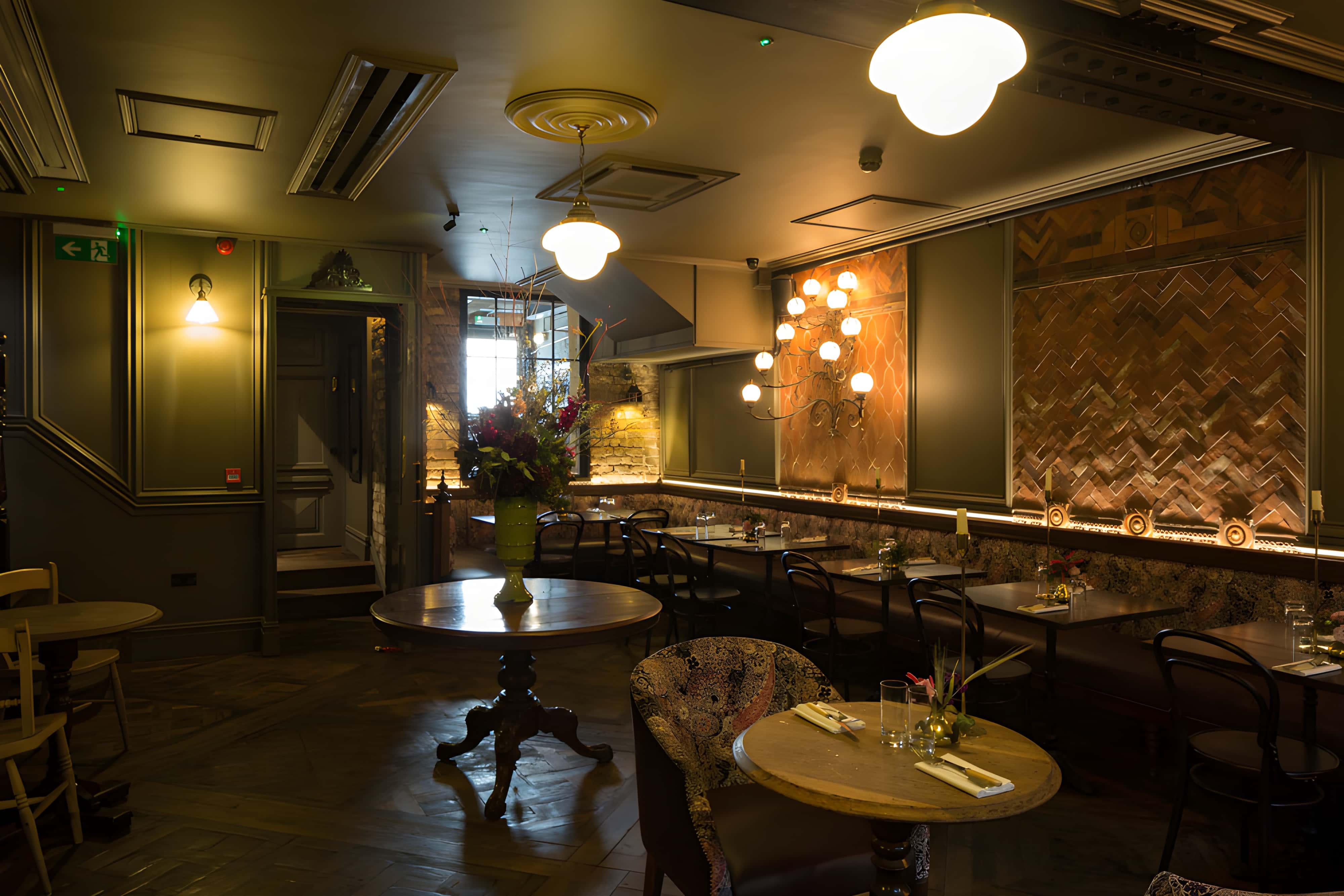 Downstairs Restaurant 0