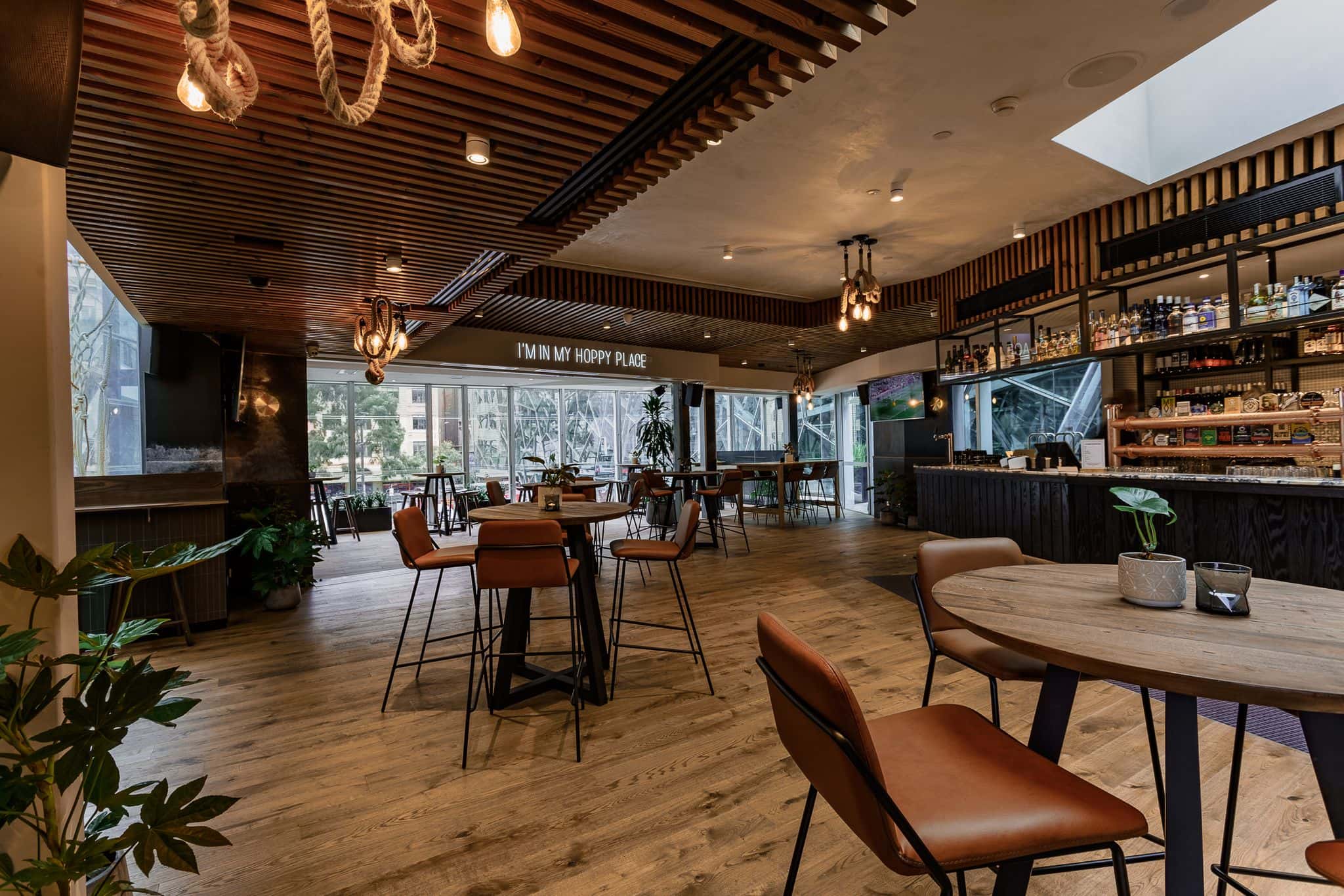 The Hop Bar and Garden 3D tour