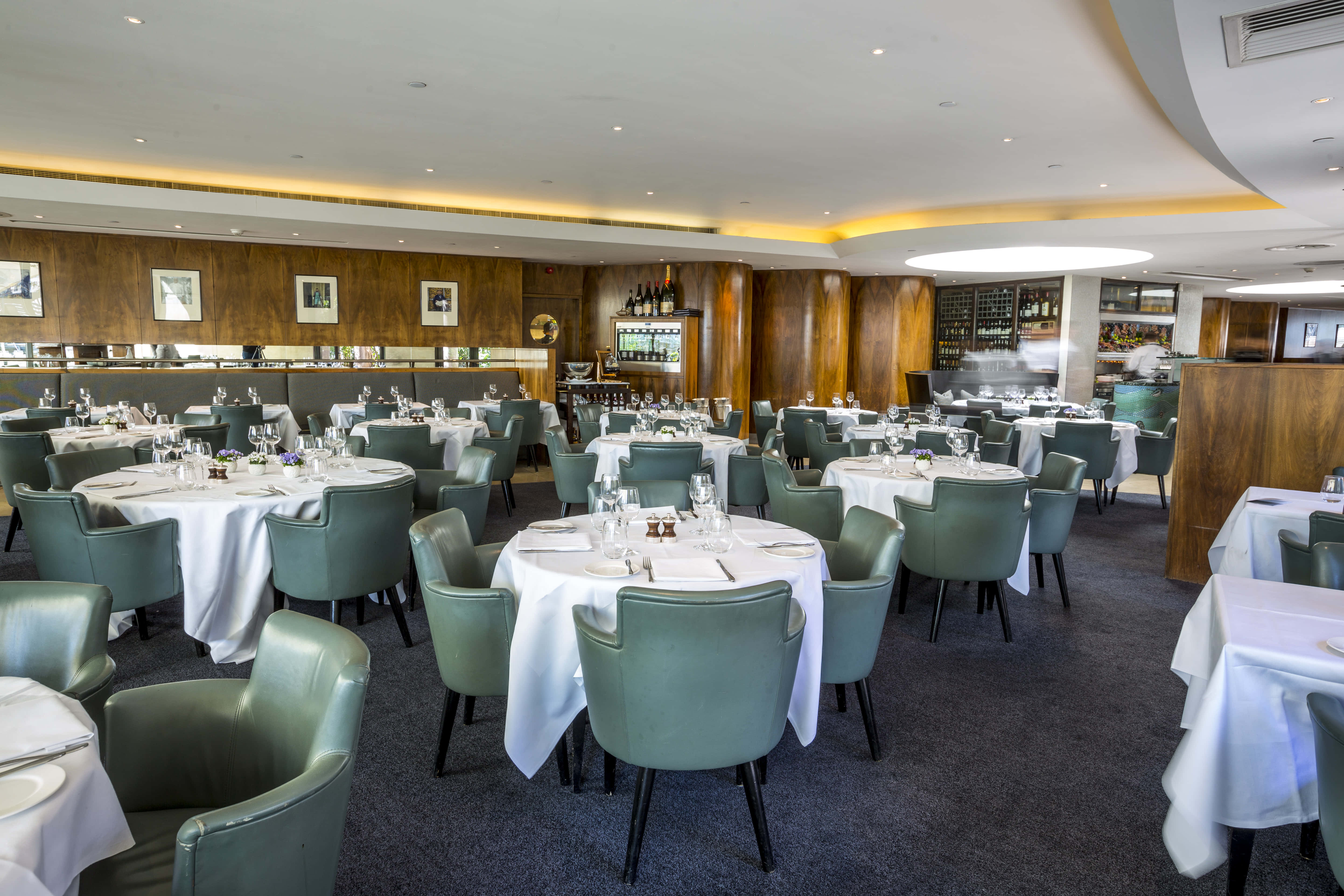 Restaurant Group 3D tour