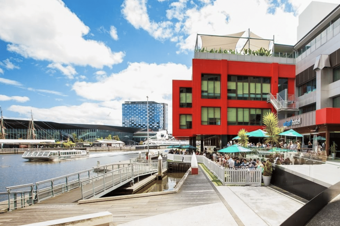 Garden Decks 3D tour