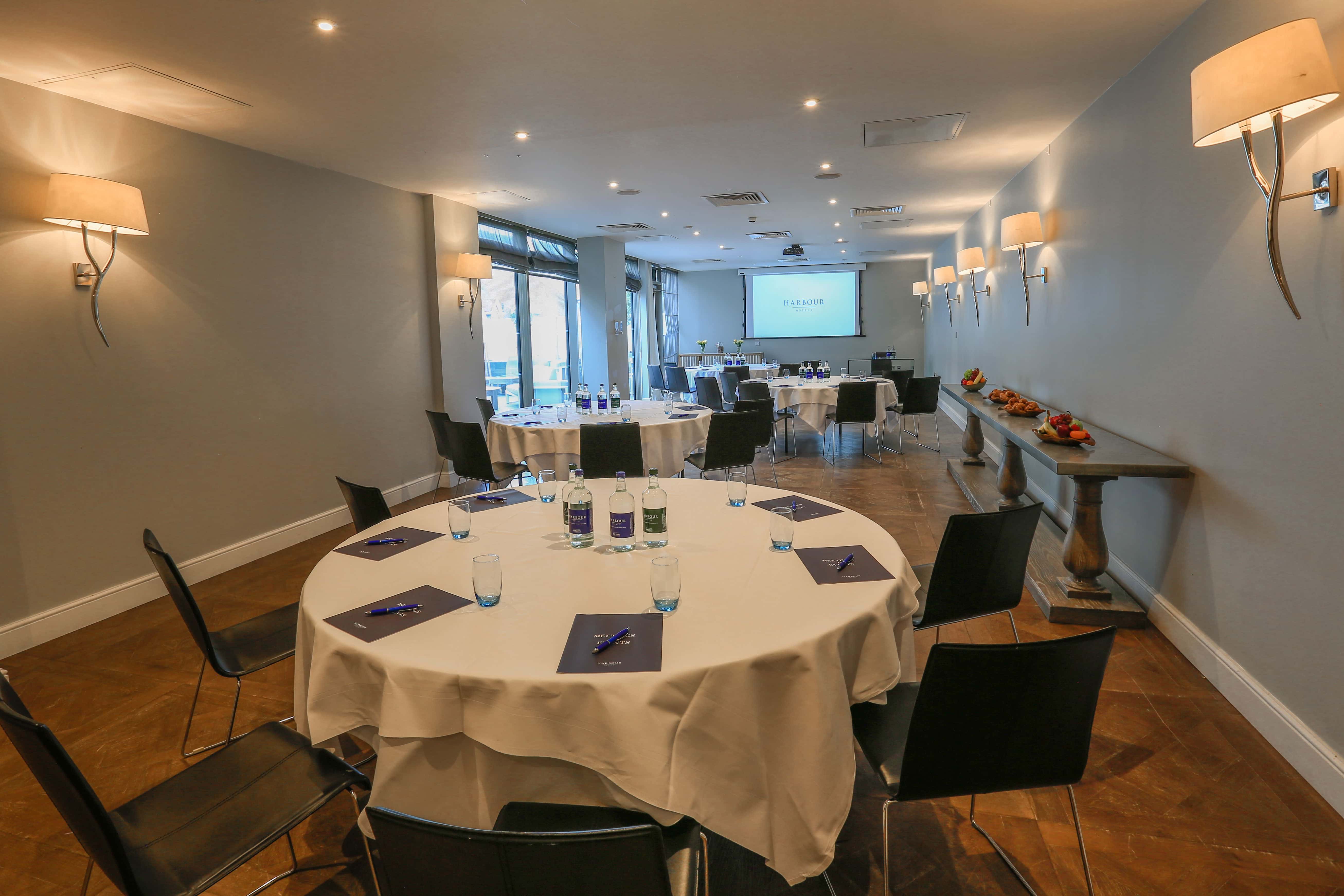 The Harbour Suite 1 0