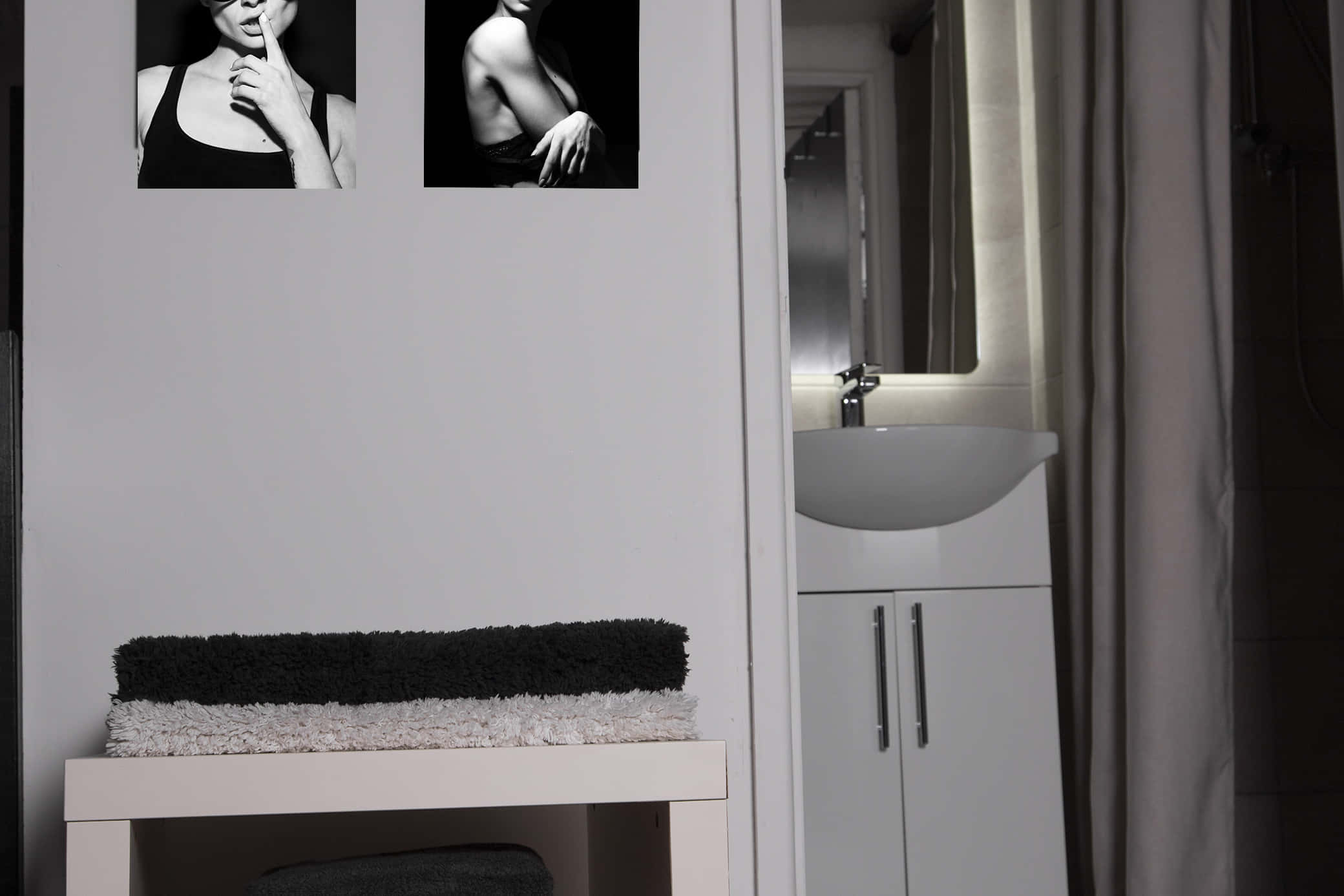 Mons Studio - Photography & Video Studio 11