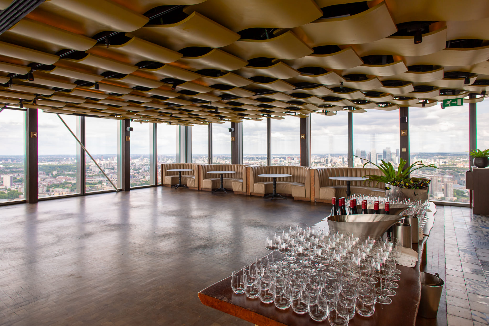 Full Venue Exclusive  2