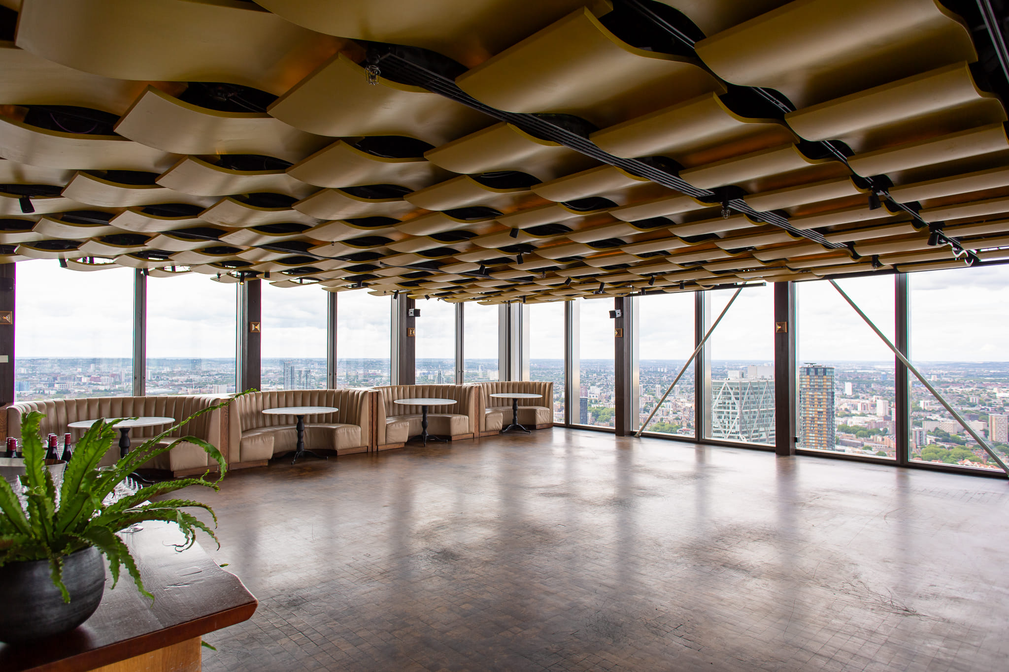 Full Venue Exclusive  3