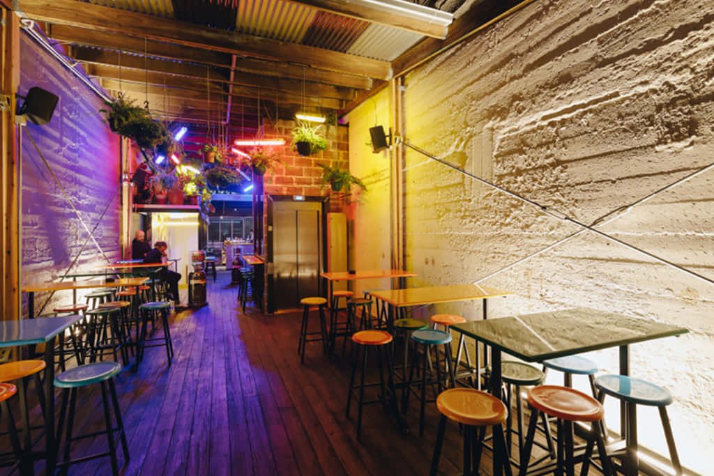 Karaoke & Rooftop Bar 7