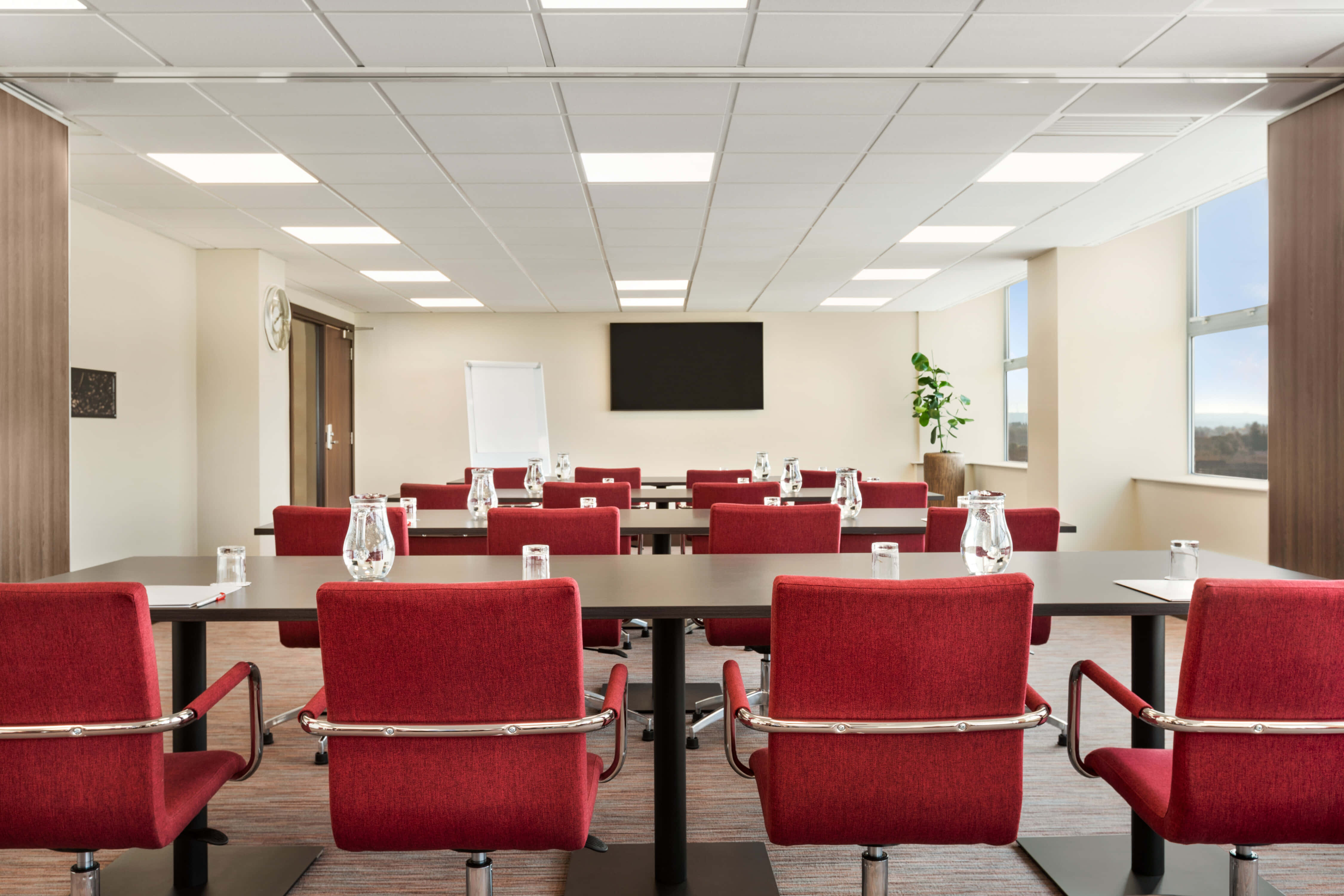 Ramada East Kilbride - The Plaza room 1