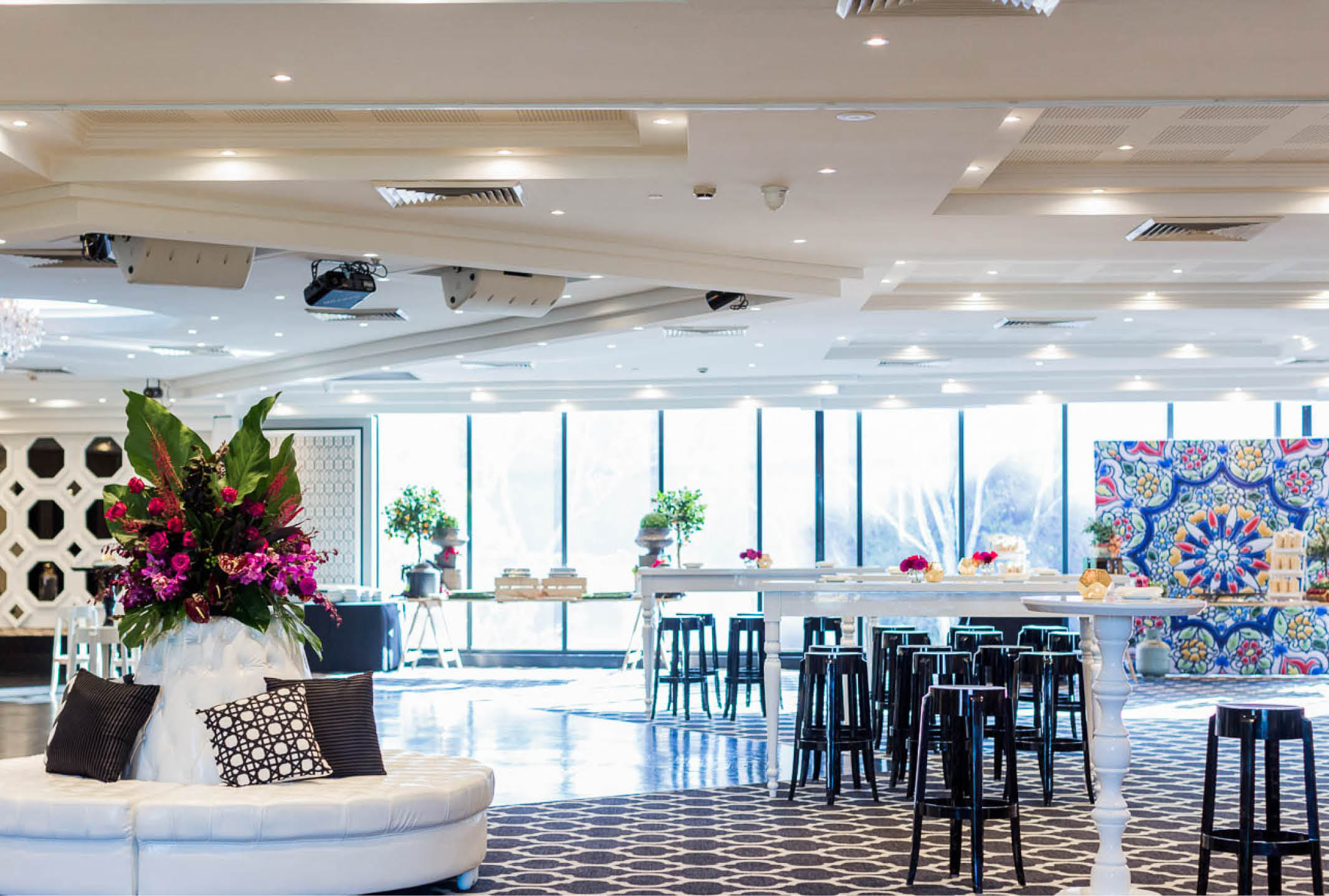 Monte Cristo Lounge 3